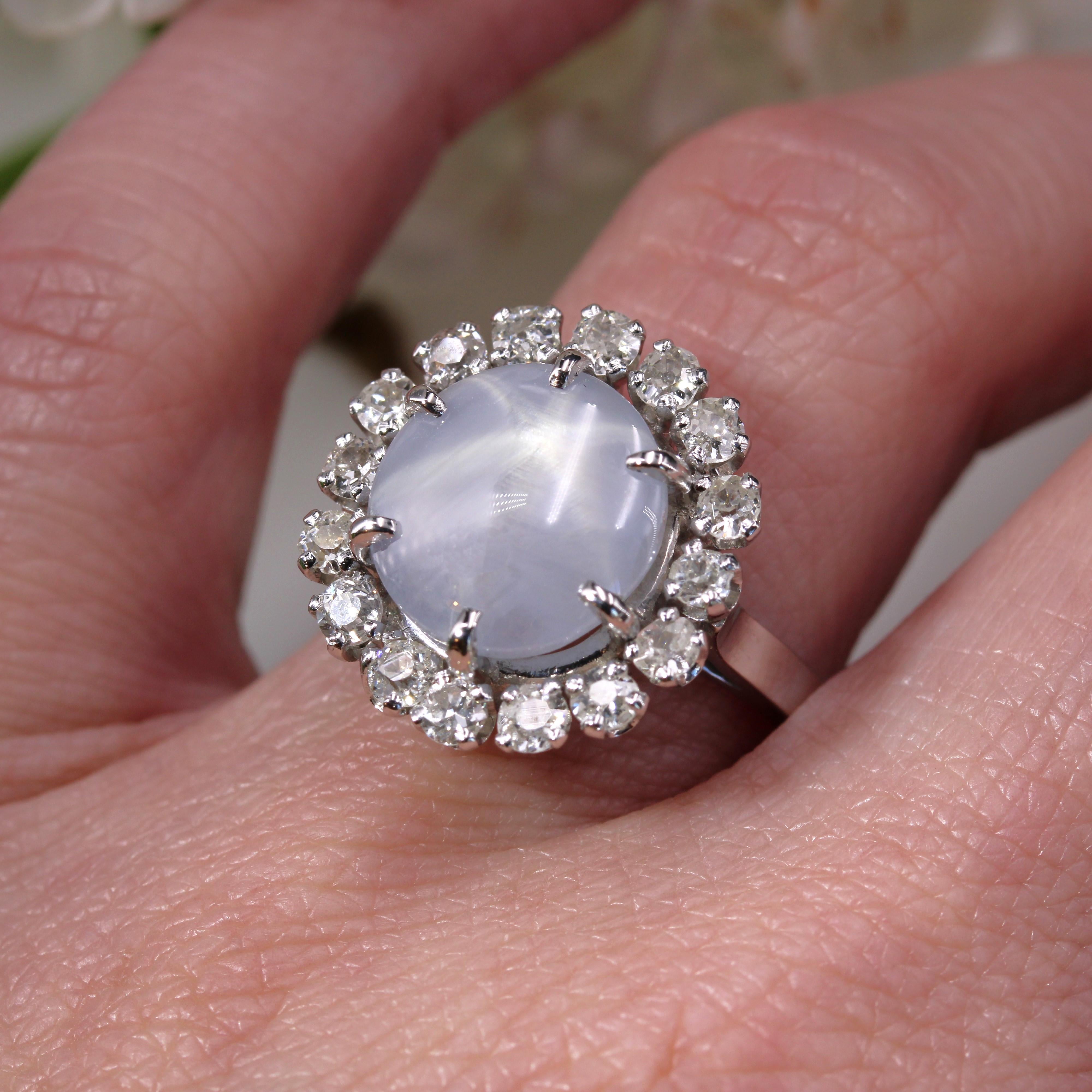 French 1950s Ceylon Star Sapphire Diamonds 18 Karat White Gold Cluster Ring For Sale 11