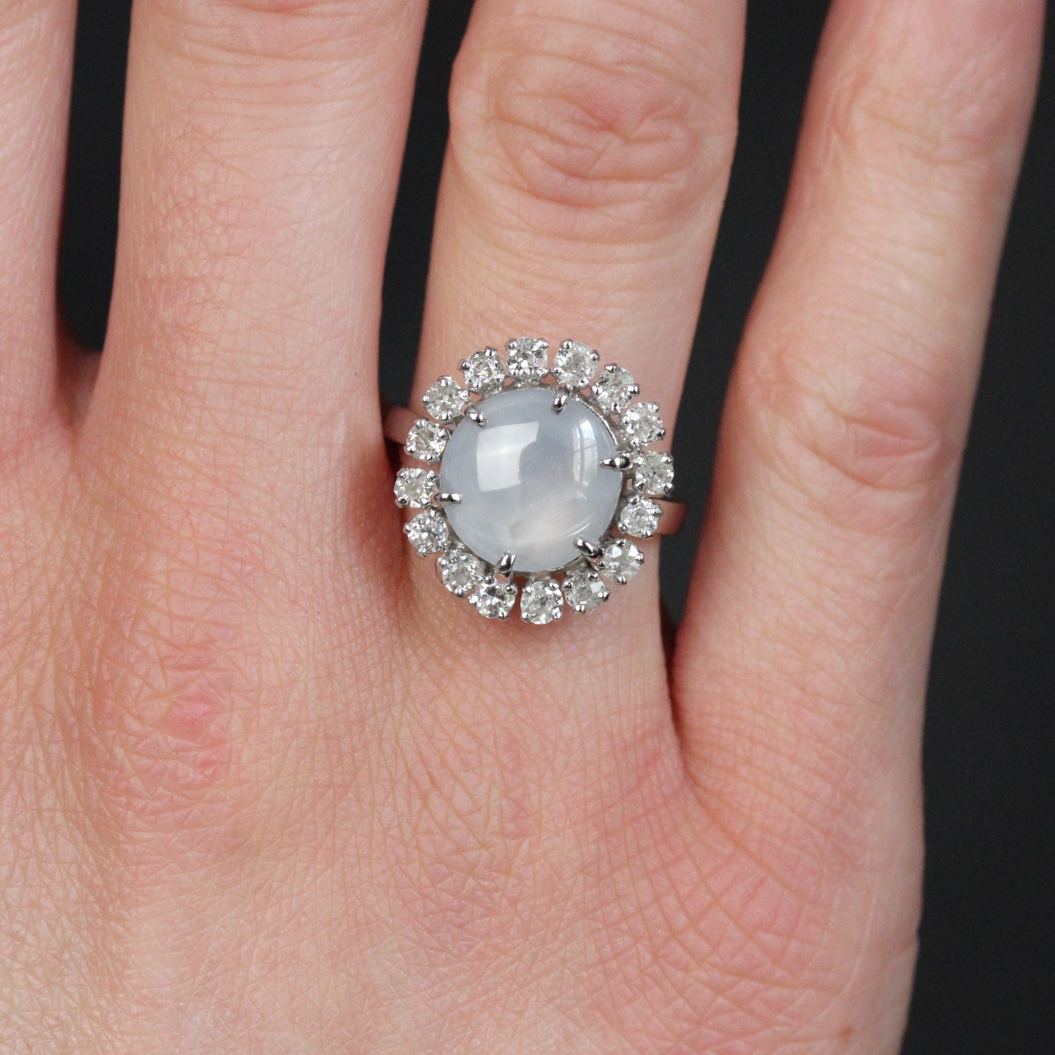 Women's French 1950s Ceylon Star Sapphire Diamonds 18 Karat White Gold Cluster Ring For Sale