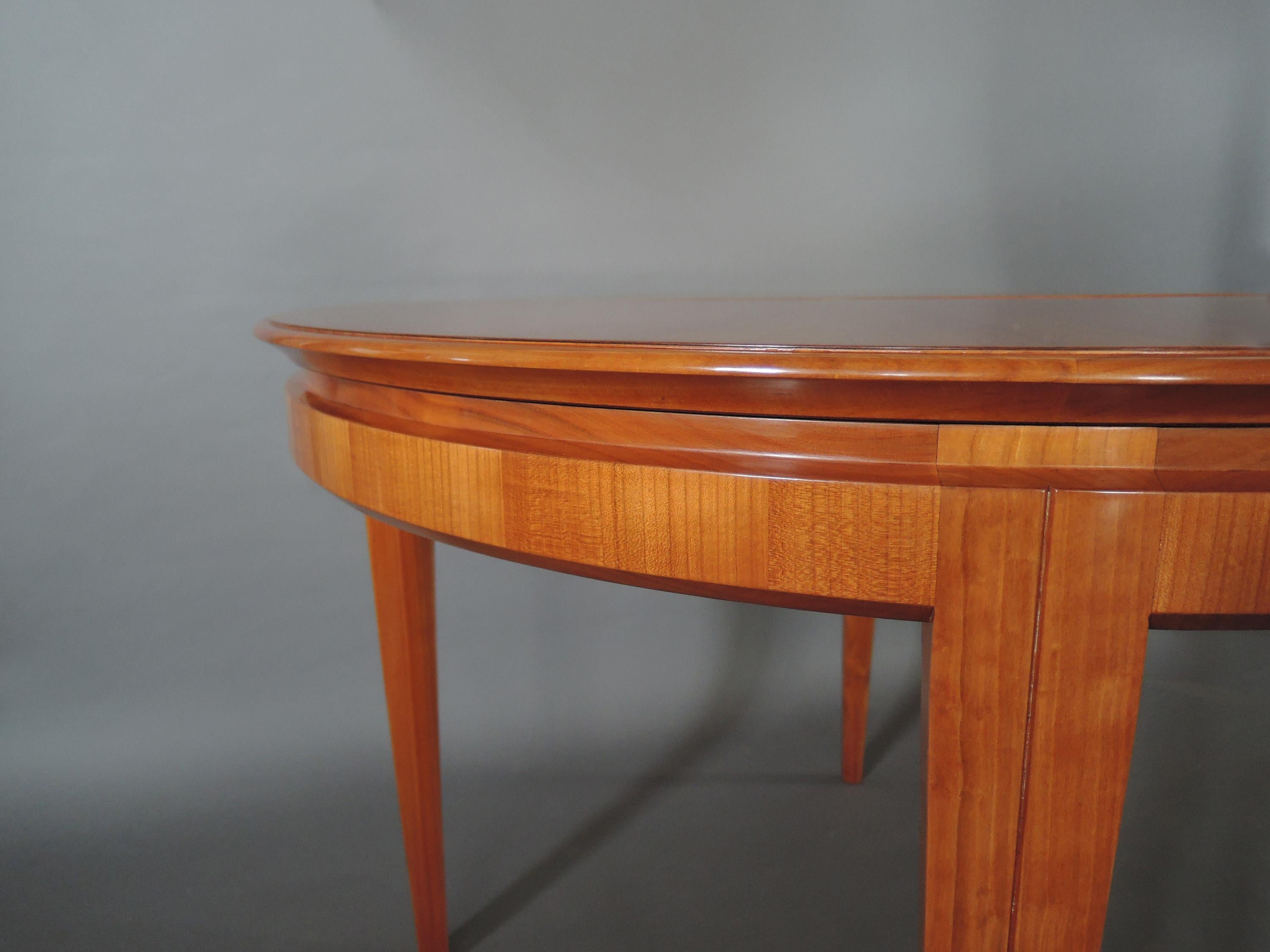 French 1950s Cherry Round Dining Table Divisible in 2 Demilune Tables For Sale 5