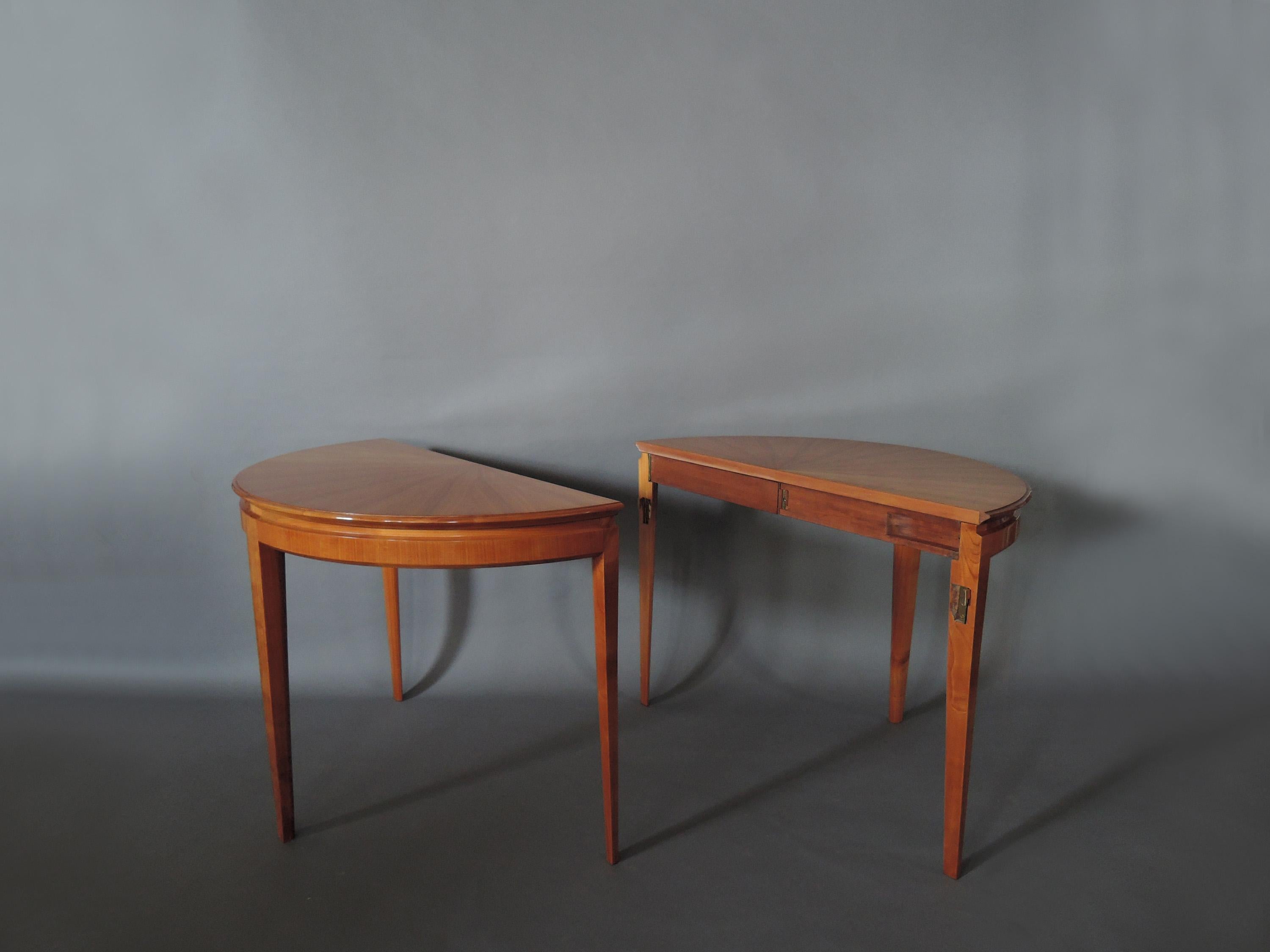 Mid-Century Modern French 1950s Cherry Round Dining Table Divisible in 2 Demilune Tables For Sale