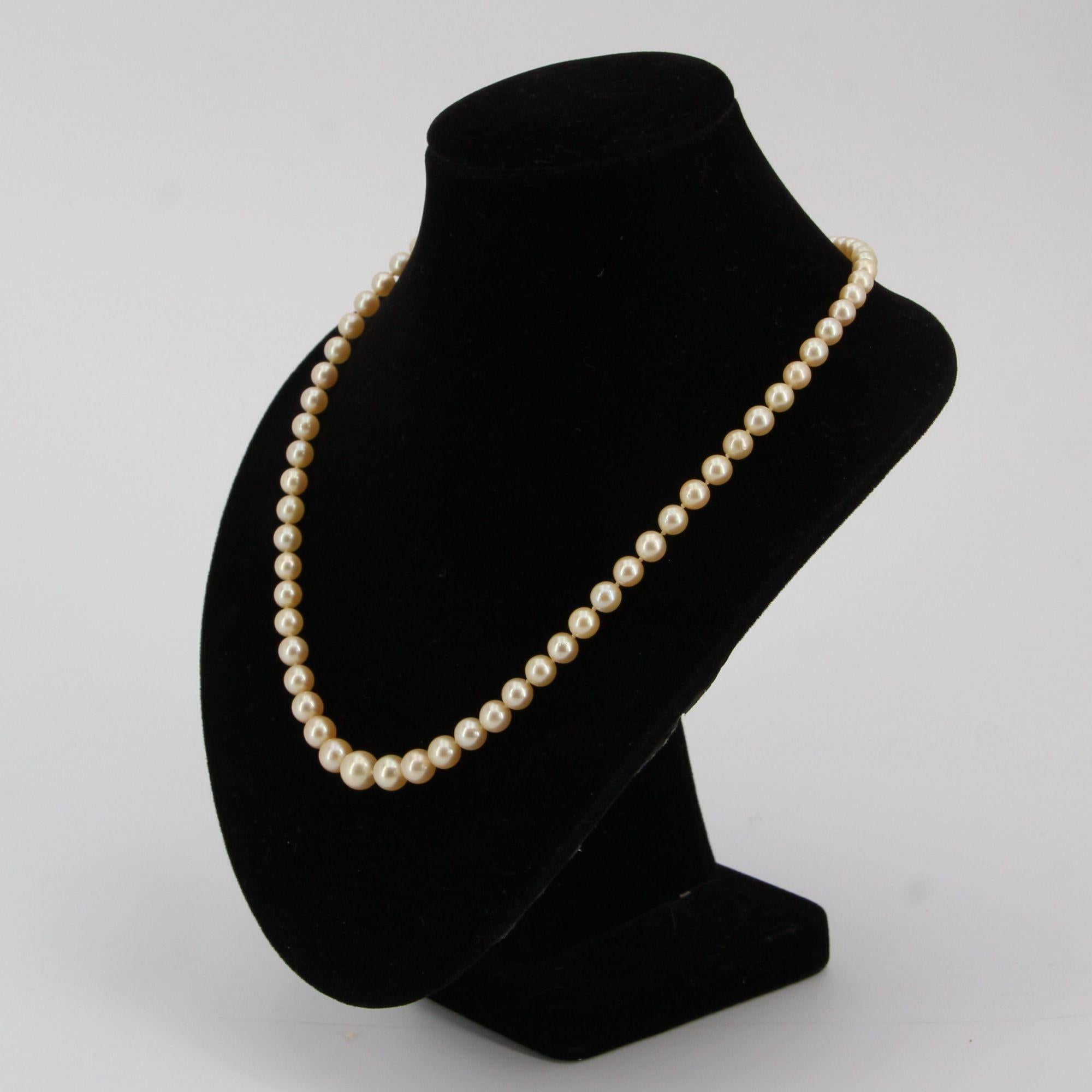 Retro French 1950s Cultured Golden Falling Pearl Necklace For Sale