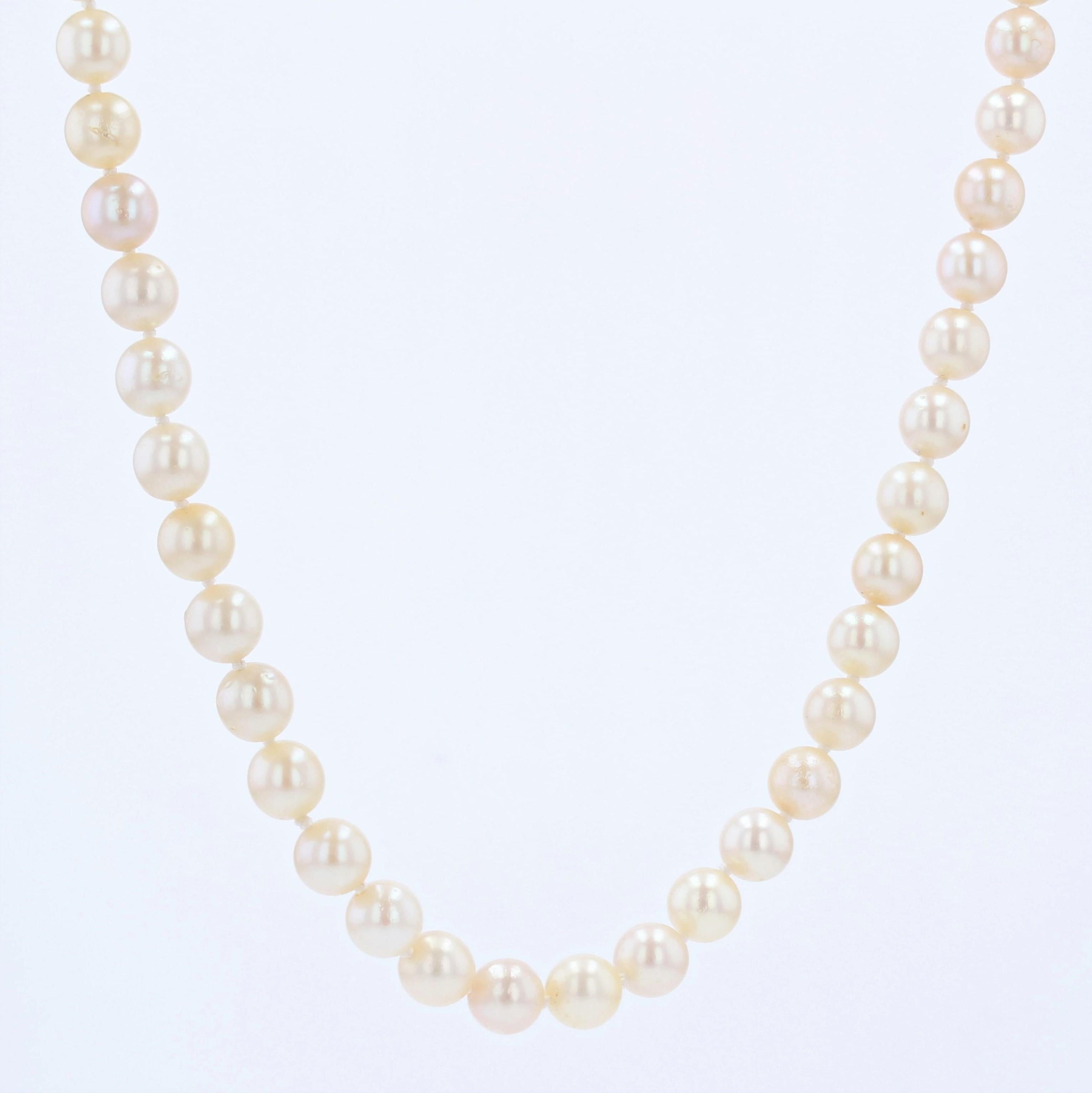 Französische 1950er Zuchtperlen-Halskette (Perle) im Angebot