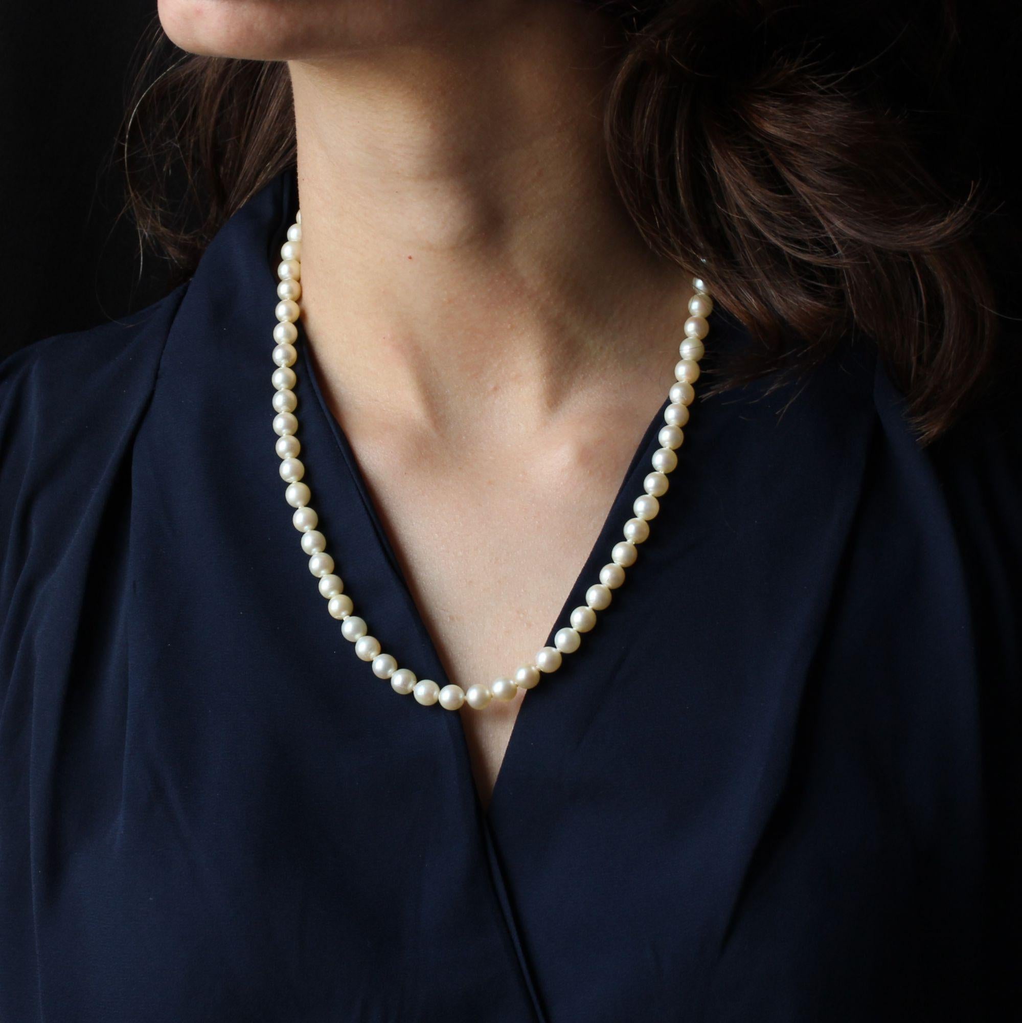 French 1950s Cultured Pearl Choker Necklace In Good Condition For Sale In Poitiers, FR