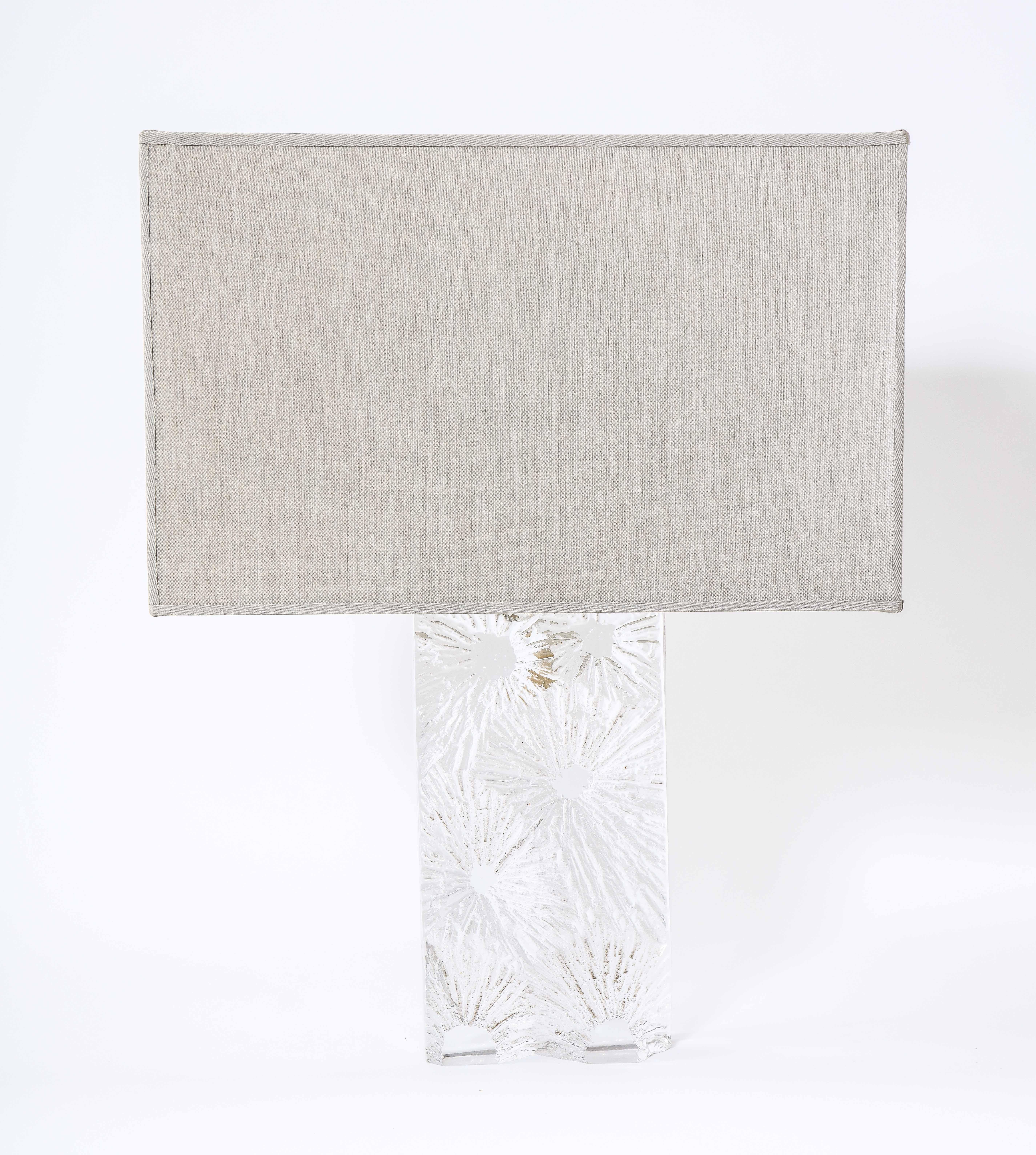 Crystal table lamp by Daum with acid engraved Chardon motif, signed on the bottom.

Rewire and shade upon request.