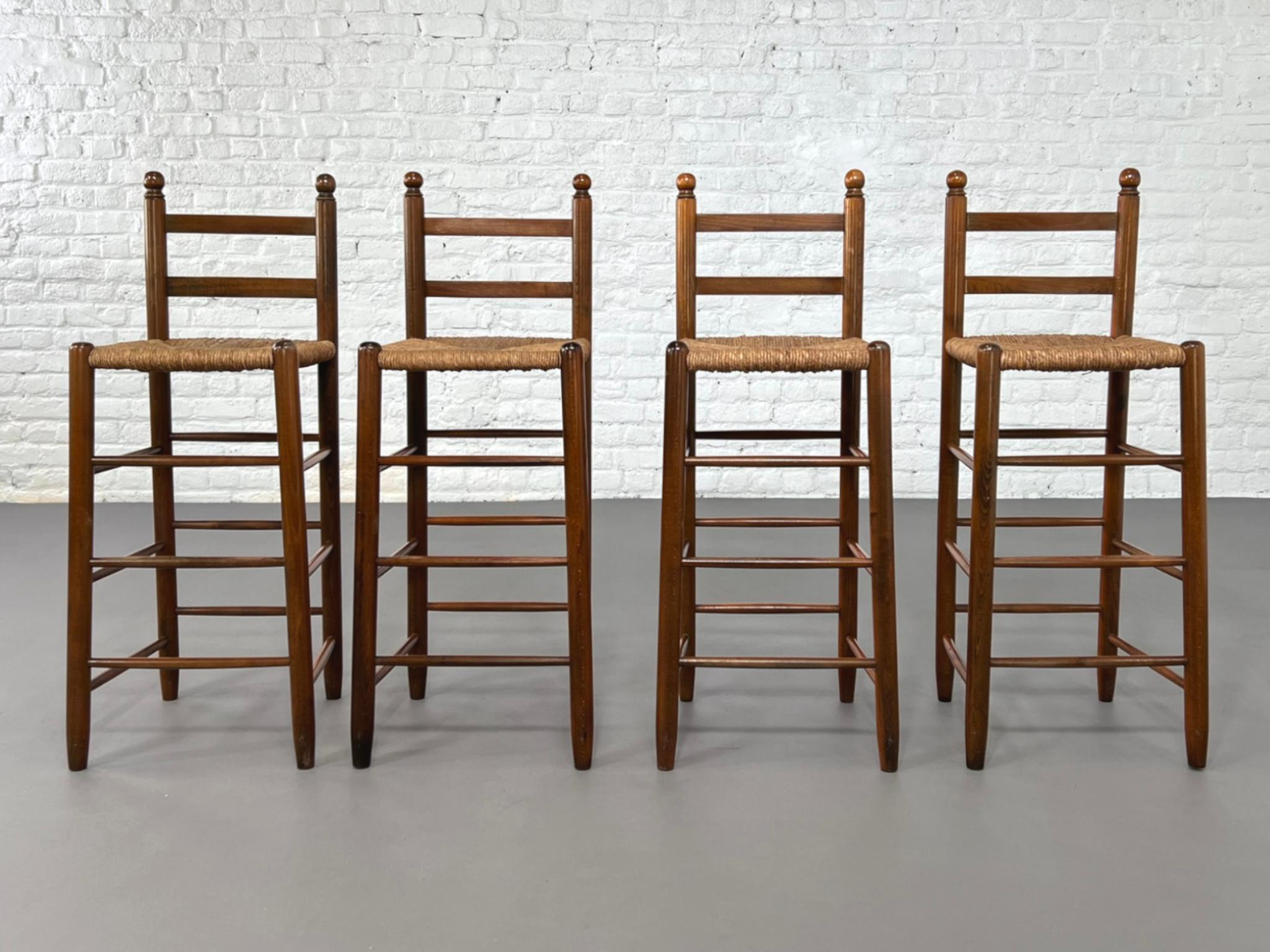 20th Century French 1950s Design Wooden And Braided Straw Set of 4 Bar Stools