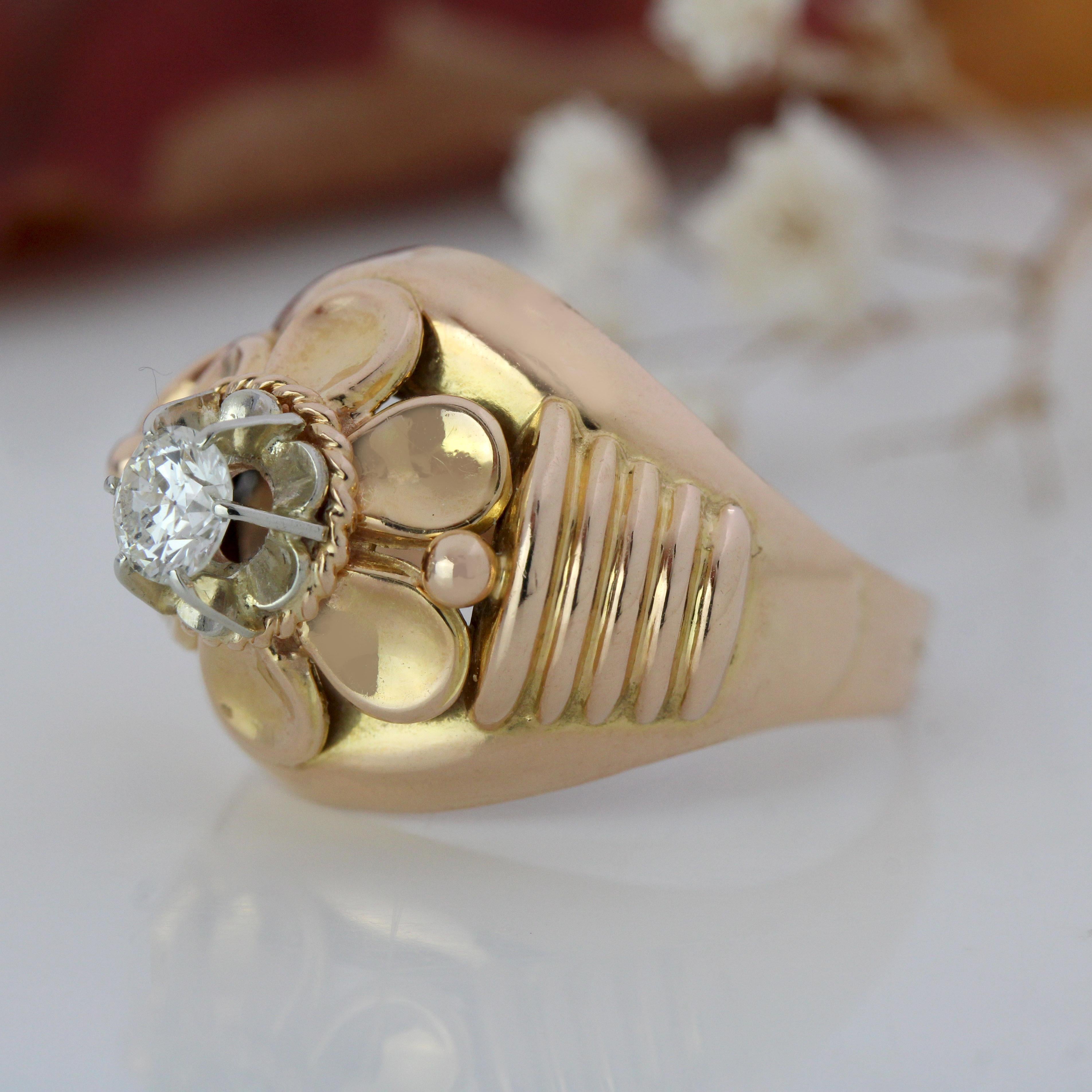 Donna Anello retrò francese anni '50 con diamante in oro rosa 18 carati in vendita