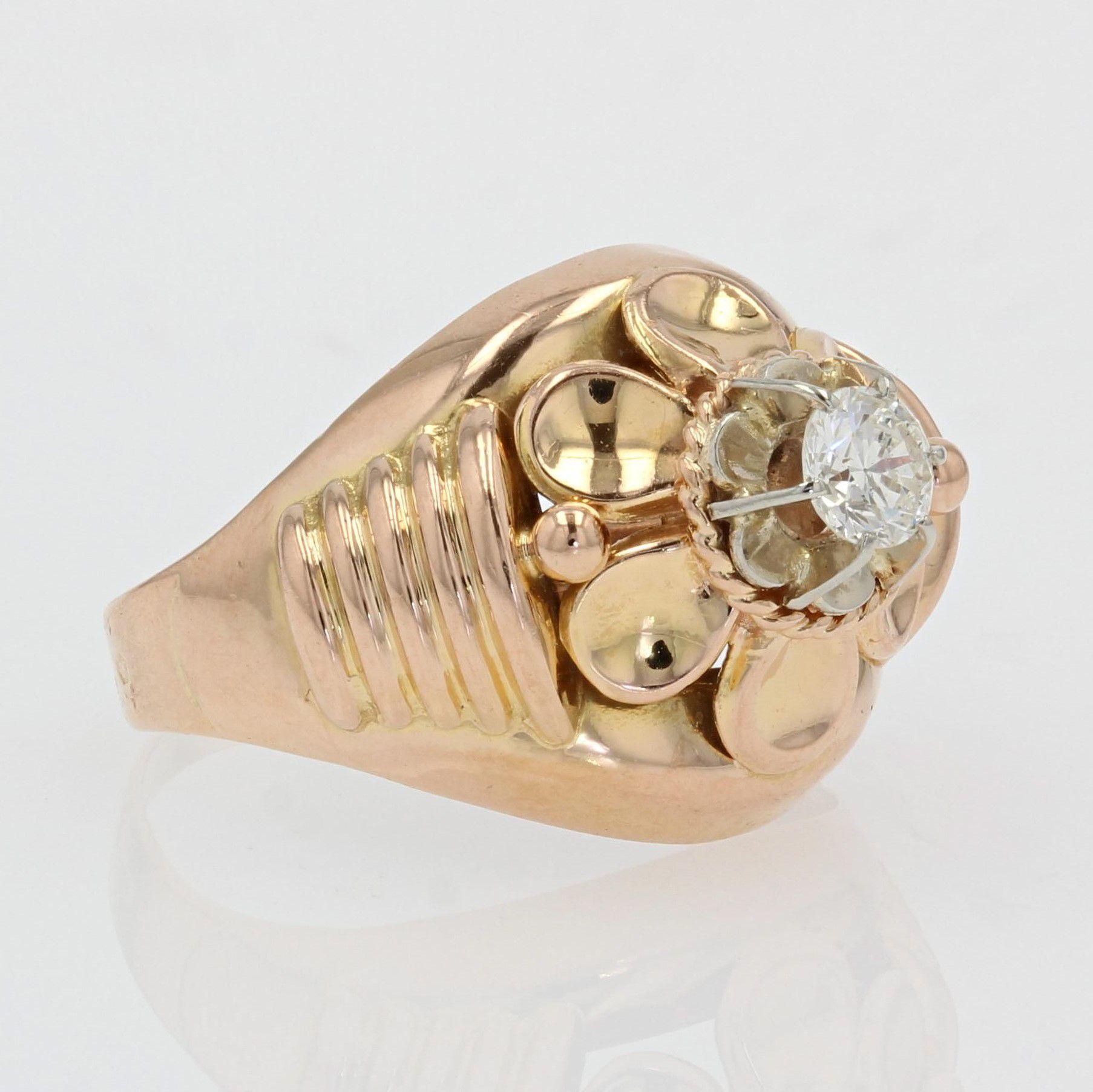 French 1950s Diamond 18 Karat Rose Gold Retro Ring For Sale 3