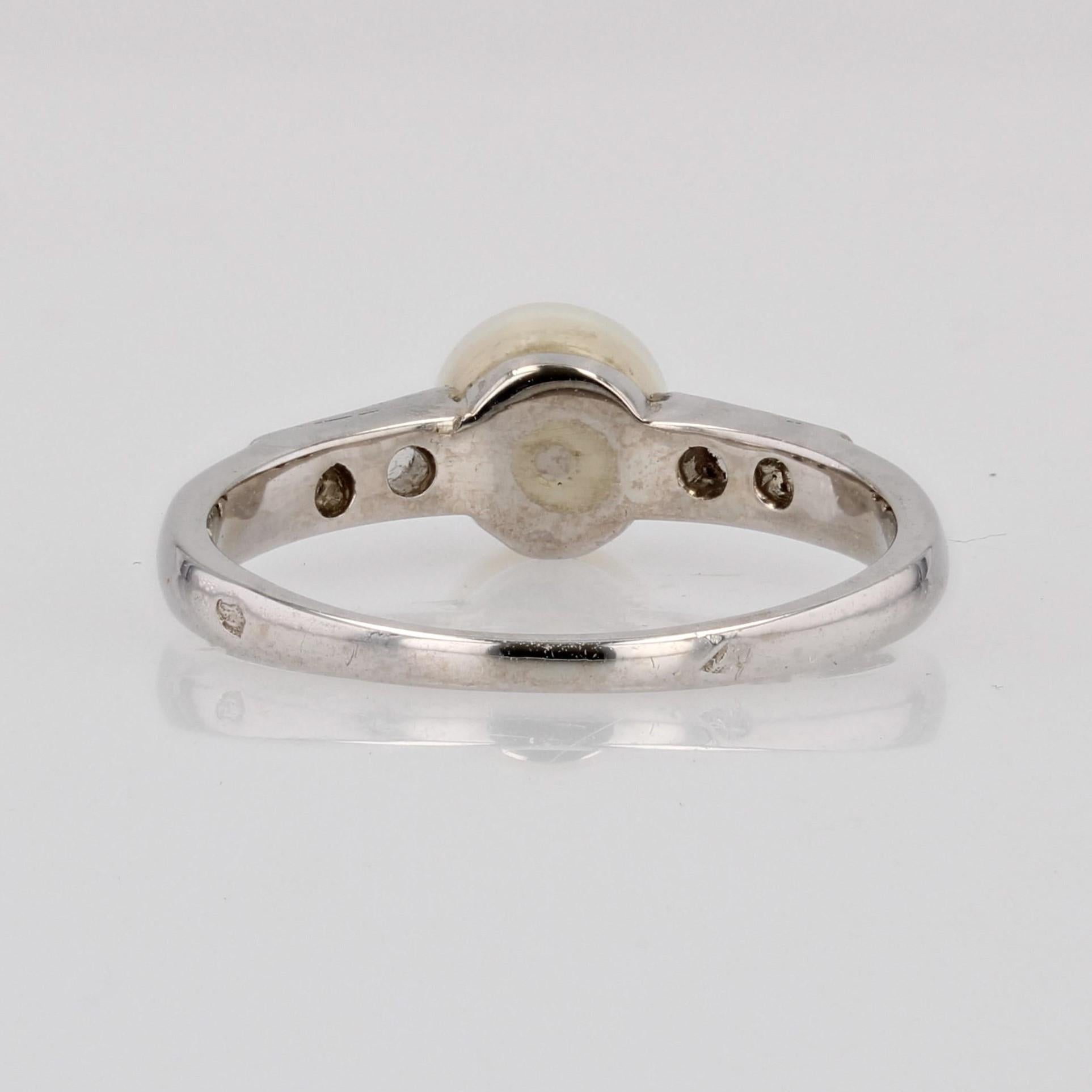 French 1950s Diamond Cultured Pearl 18 Karat White Gold Ring For Sale 7