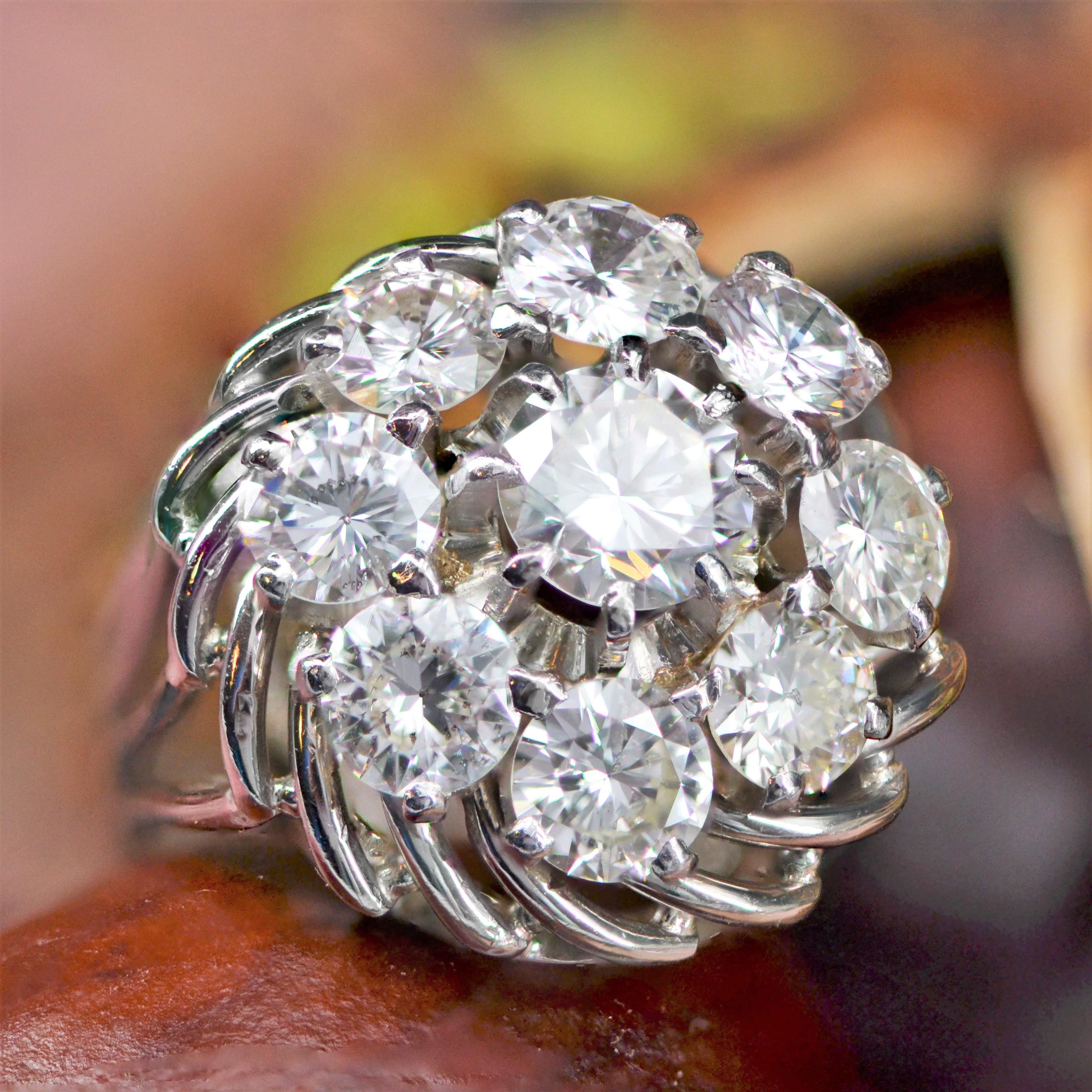 Retro French, 1950s Diamonds 18 Karat White Gold Platinum Wire Daisy Ring For Sale