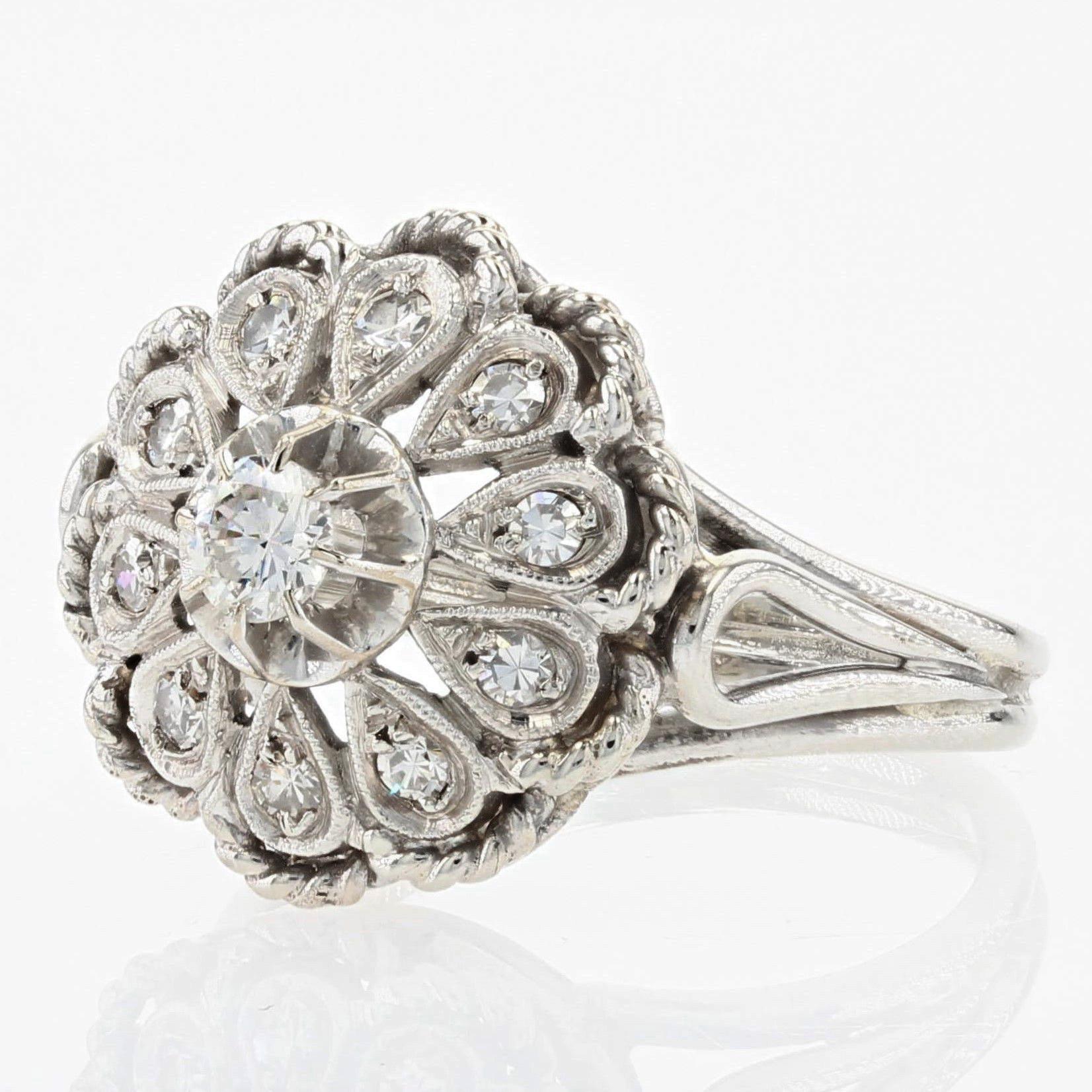 Women's french 1950s Diamonds 18 Karat White Gold Retro Flower Ring For Sale
