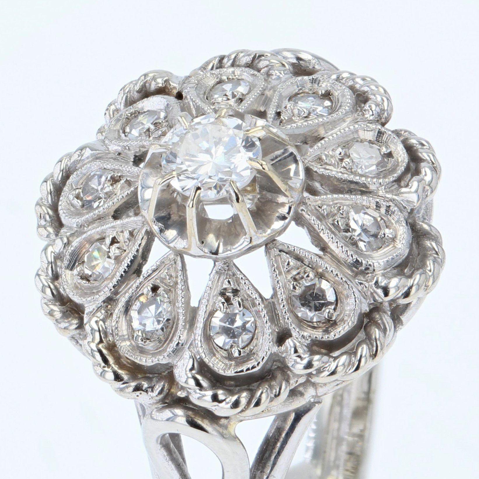 french 1950s Diamonds 18 Karat White Gold Retro Flower Ring For Sale 2