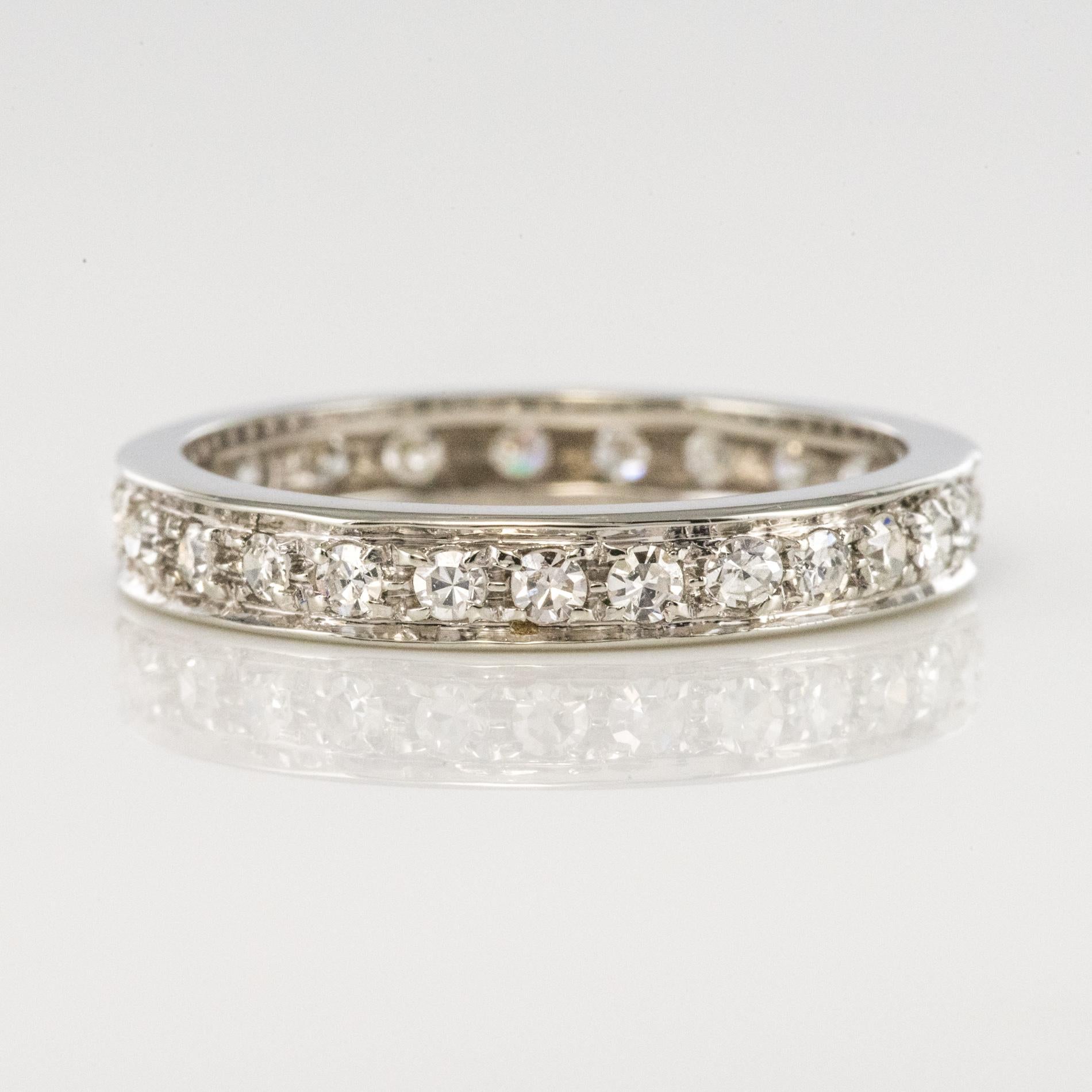 French 1950s Diamonds 18 Karat White Gold Wedding Ring 5