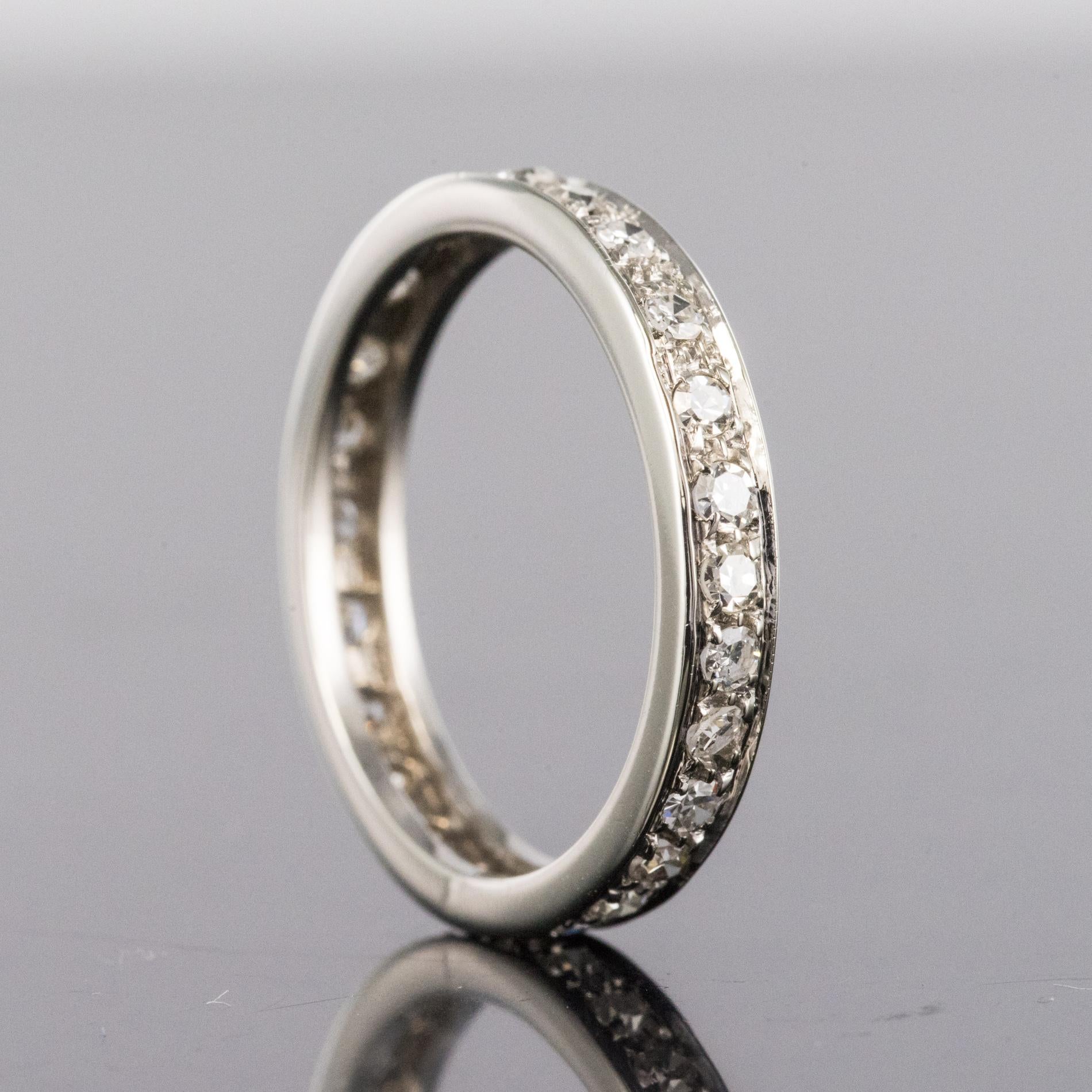 French 1950s Diamonds 18 Karat White Gold Wedding Ring 3