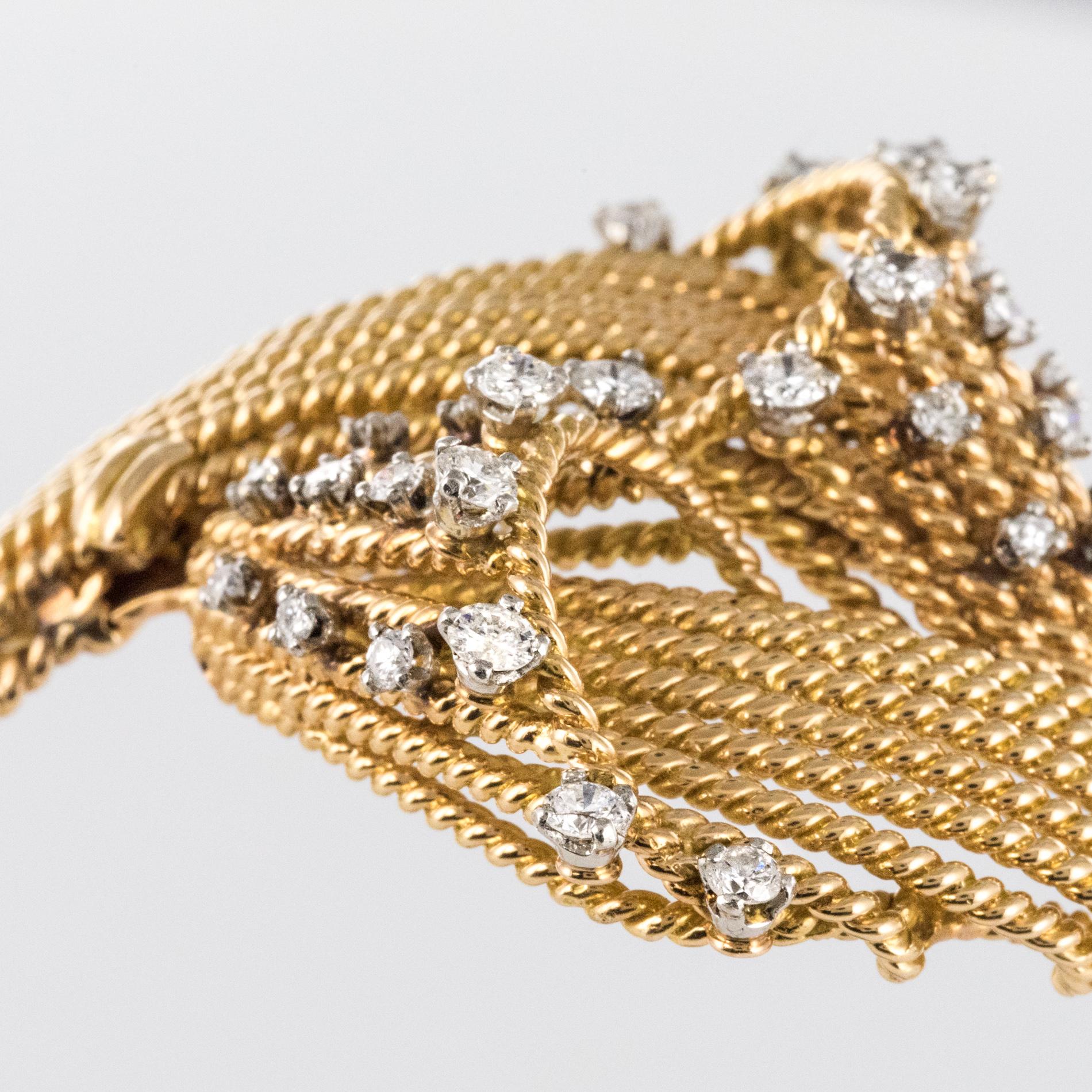 French 1950s Diamonds Platinum 18 Karat Yellow Gold Thread Bracelet For Sale 2