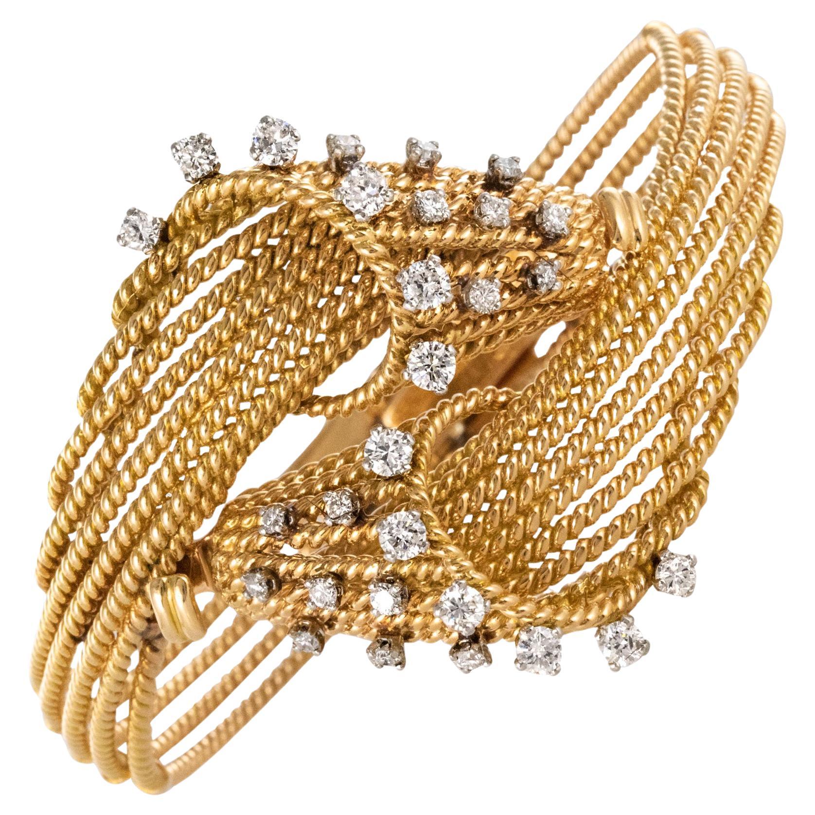 French 1950s Diamonds Platinum 18 Karat Yellow Gold Thread Bracelet For Sale