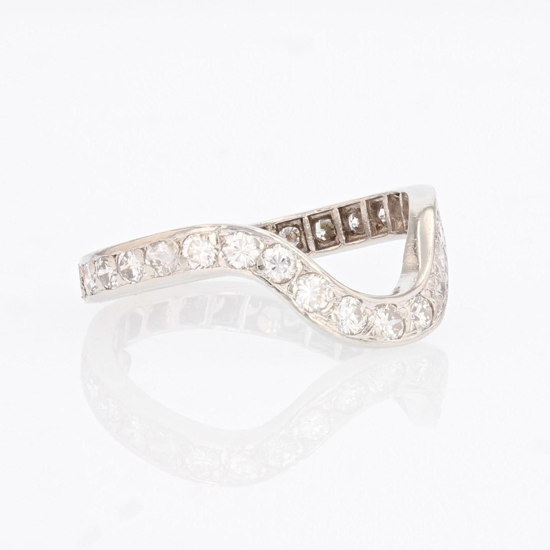 French 1950s Diamonds Platinum Wedding Band With Shape 2