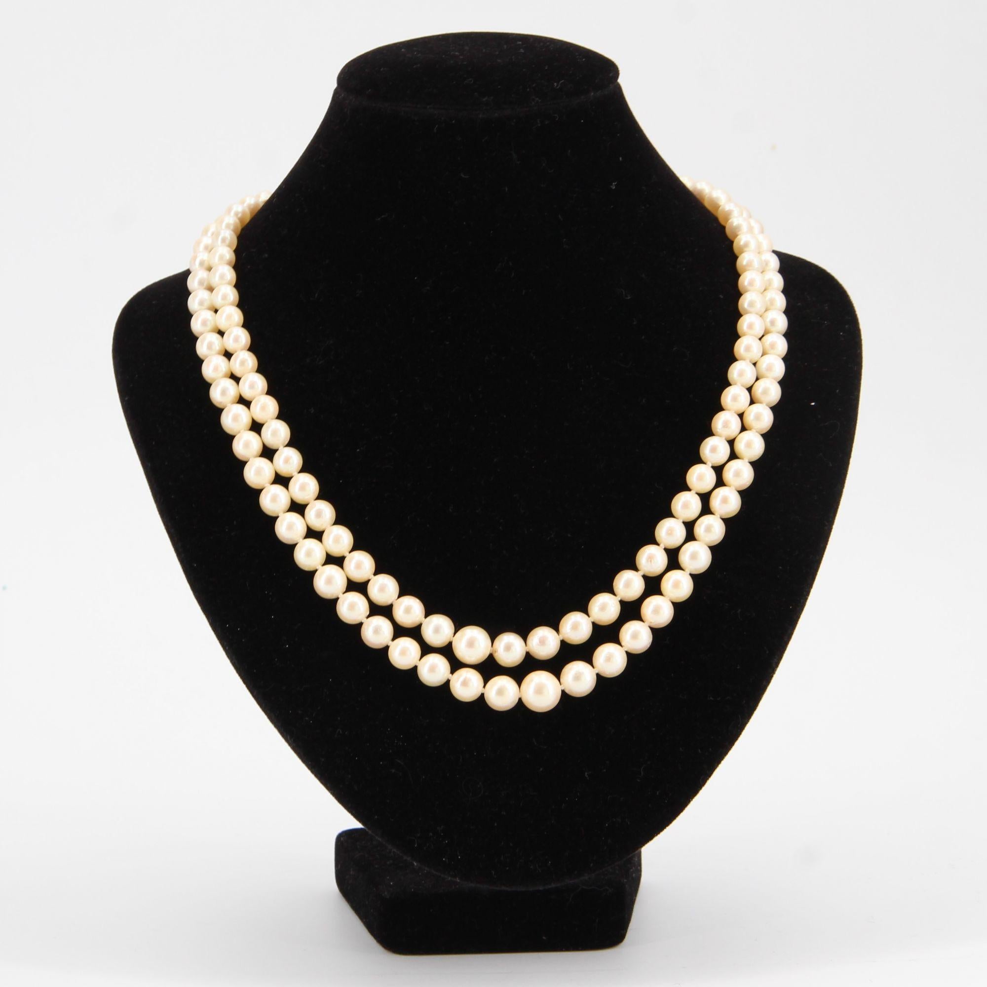 french pearl necklace