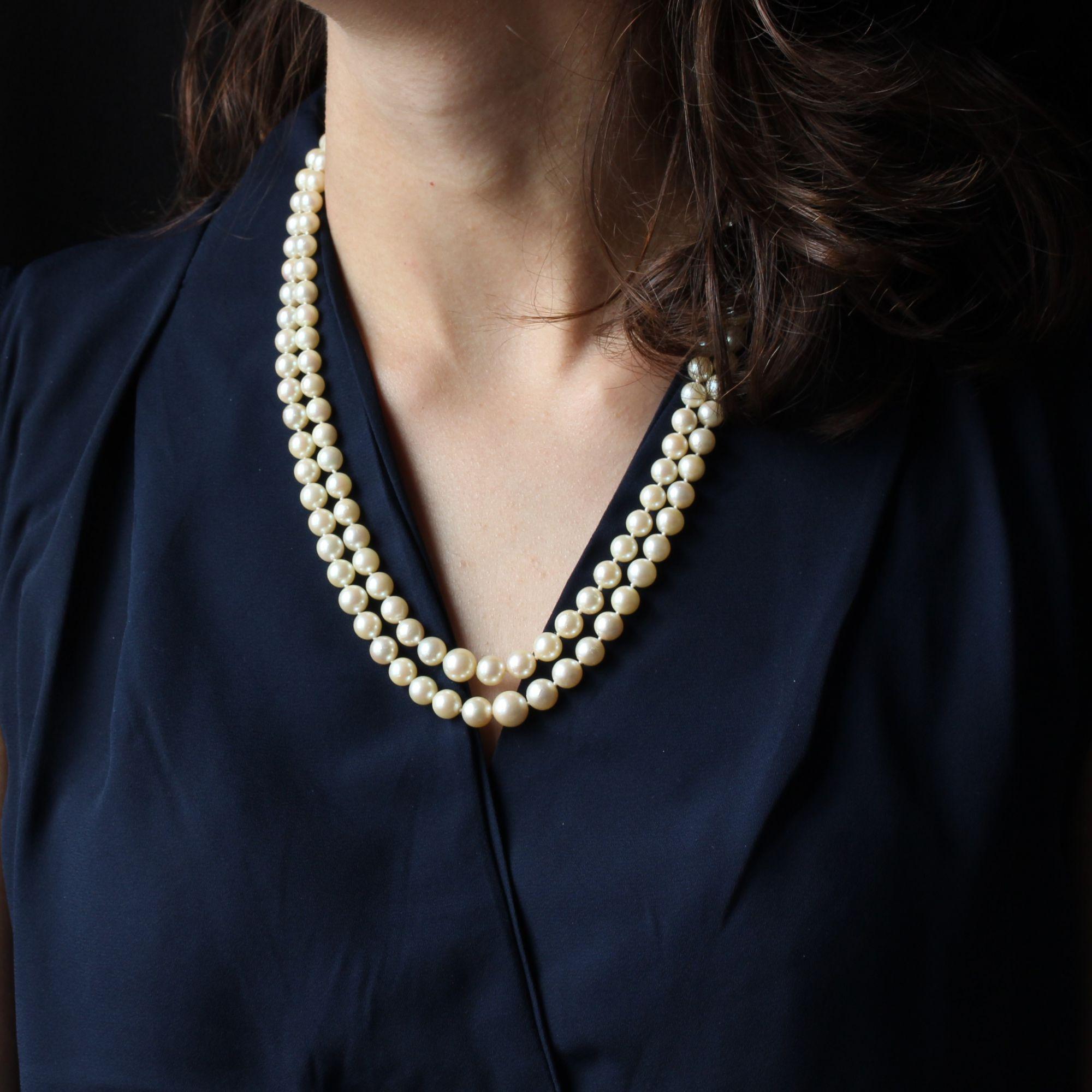 French 1950s Double Row Cultured Falling Pearl Necklace In Good Condition In Poitiers, FR
