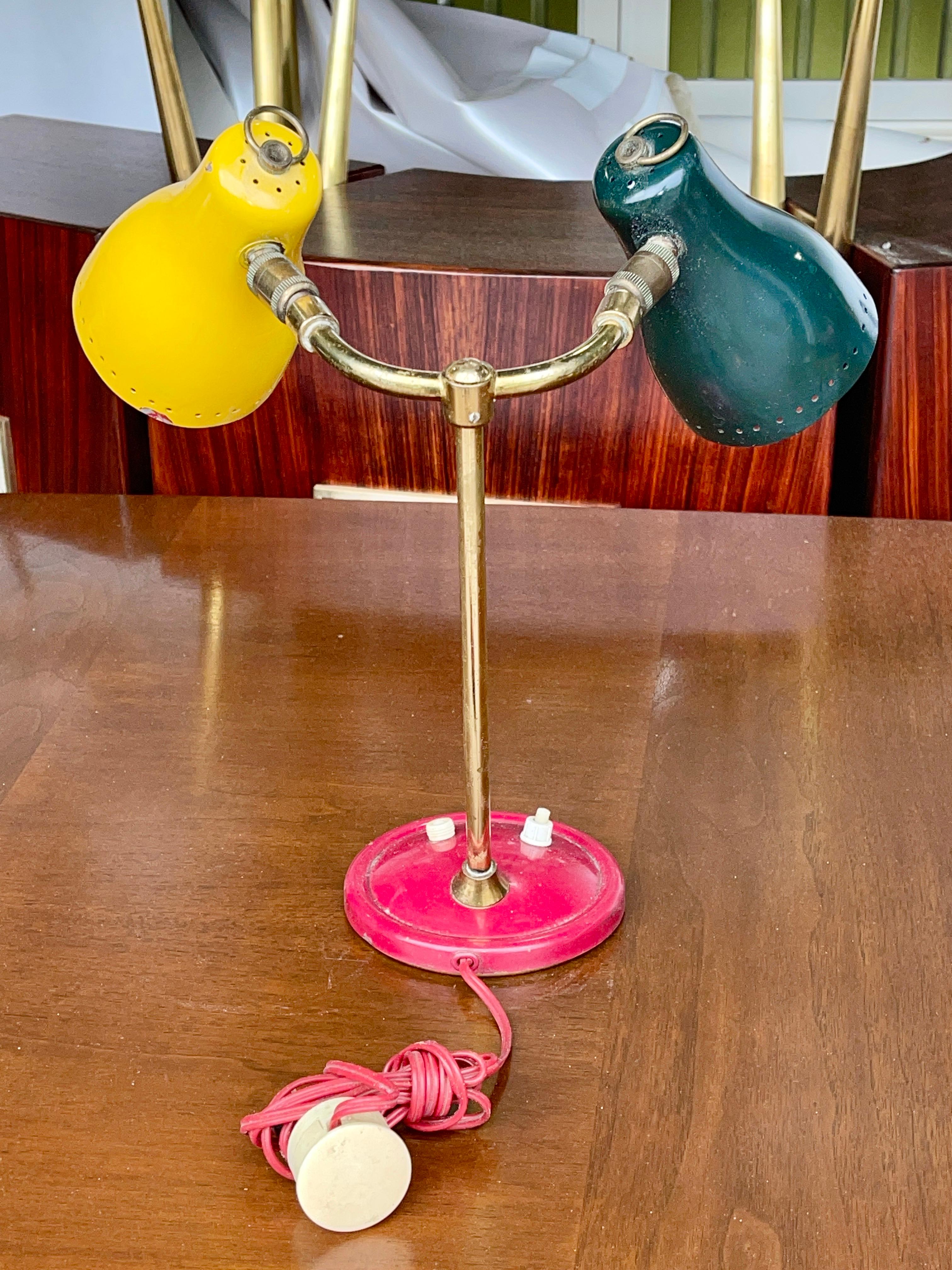 Lampe de bureau à deux têtes des années 50 en vente 7