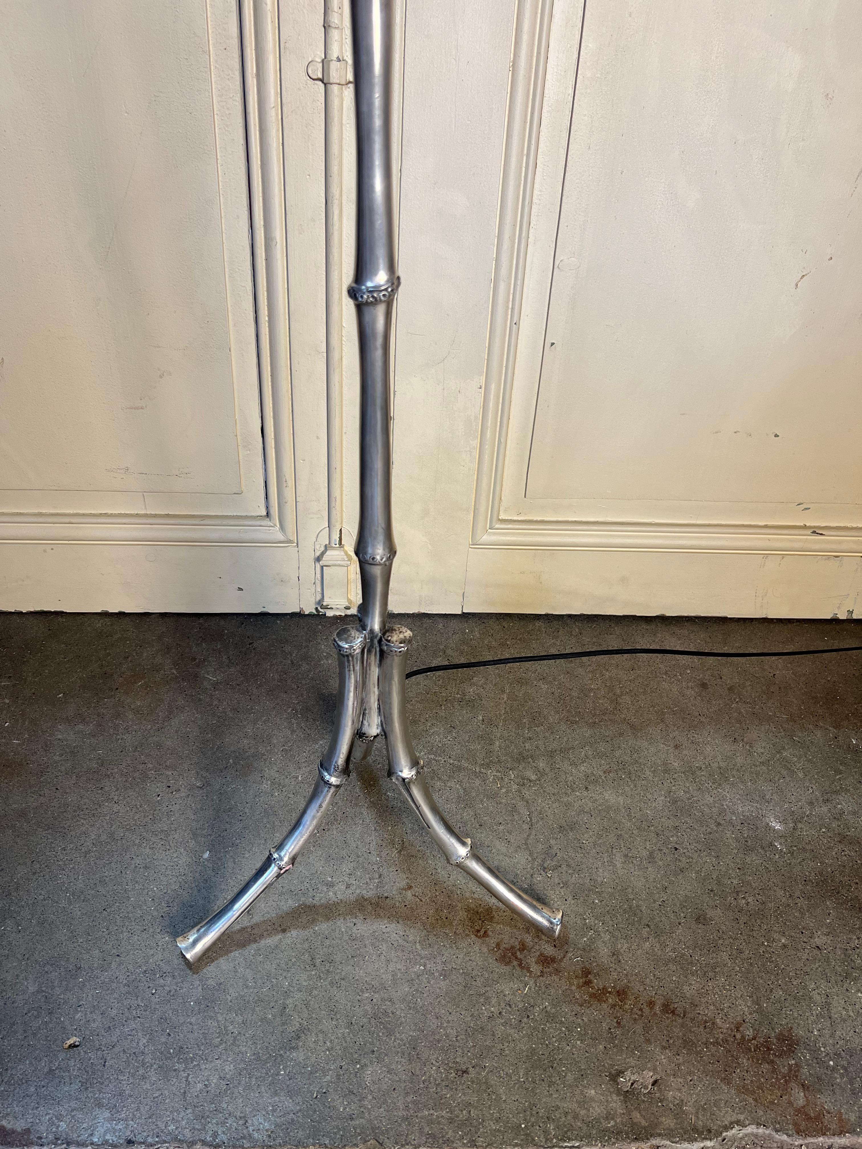 French 1950's Faux Bamboo Floor Lamp In Good Condition For Sale In Buchanan, NY
