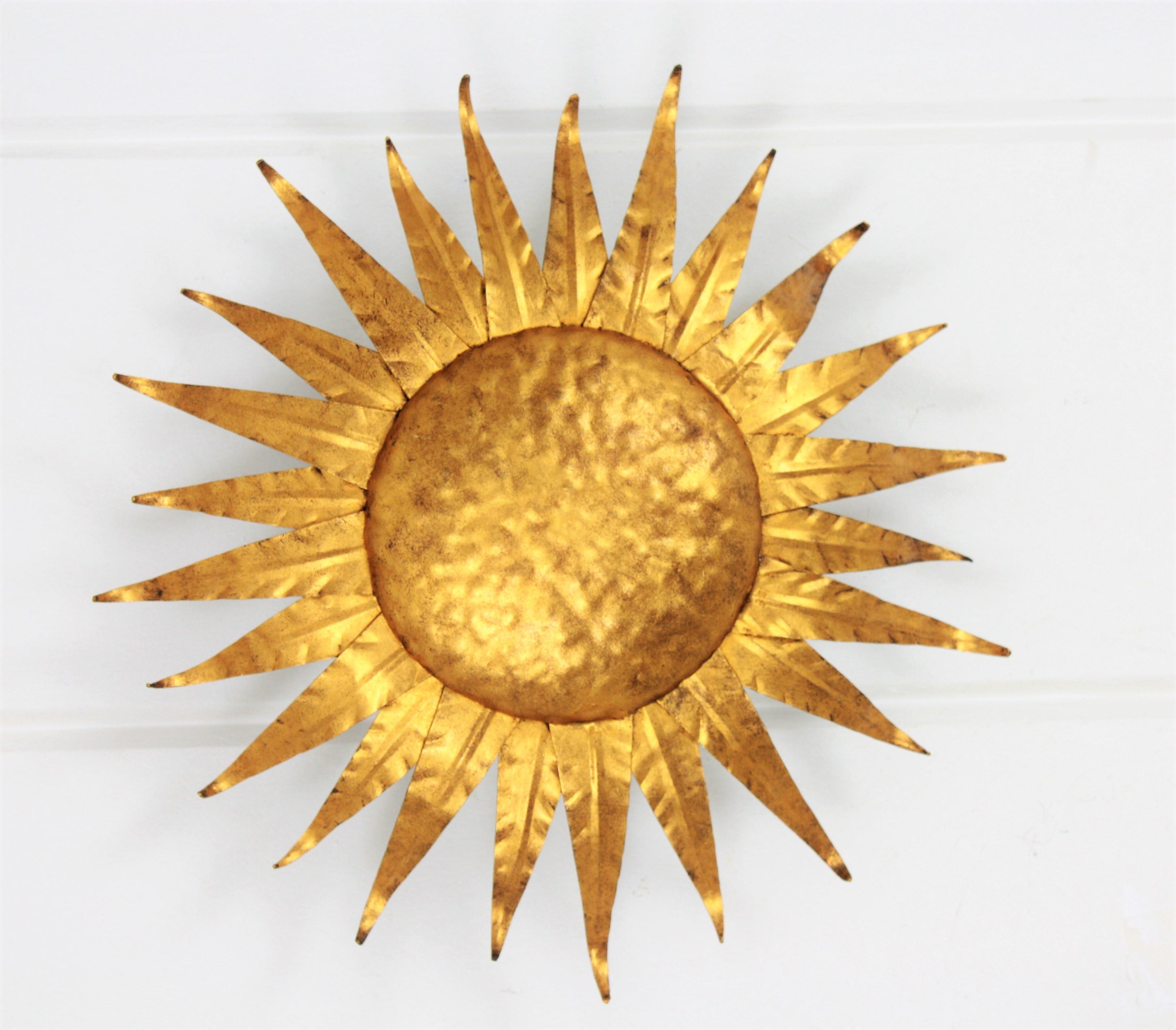 French 1950s Gilt Iron Sunburst Ceiling or Wall Light Fixture 2