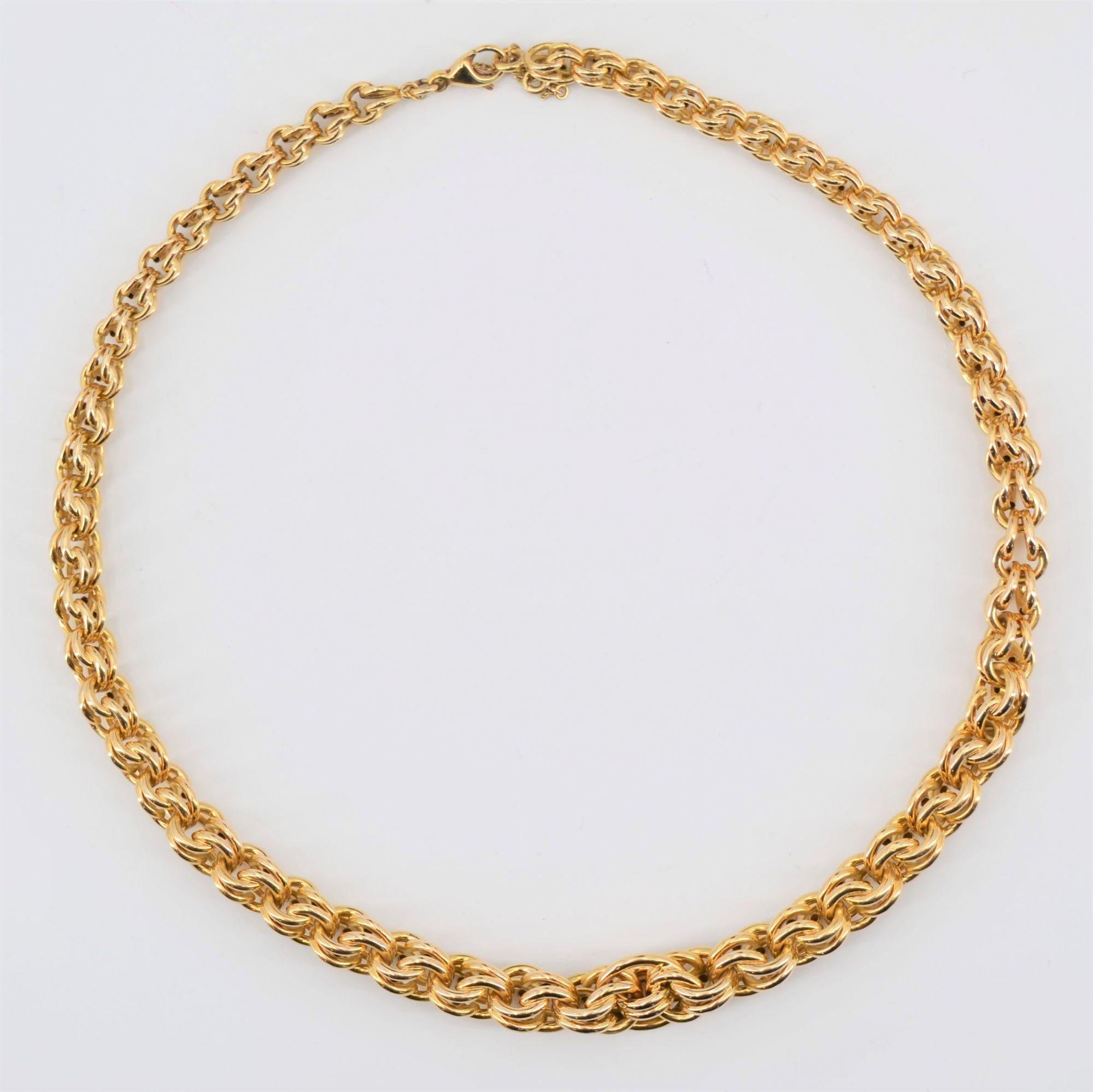 French 1950s Interlaced Links 18 Karat Yellow Gold Necklace 1