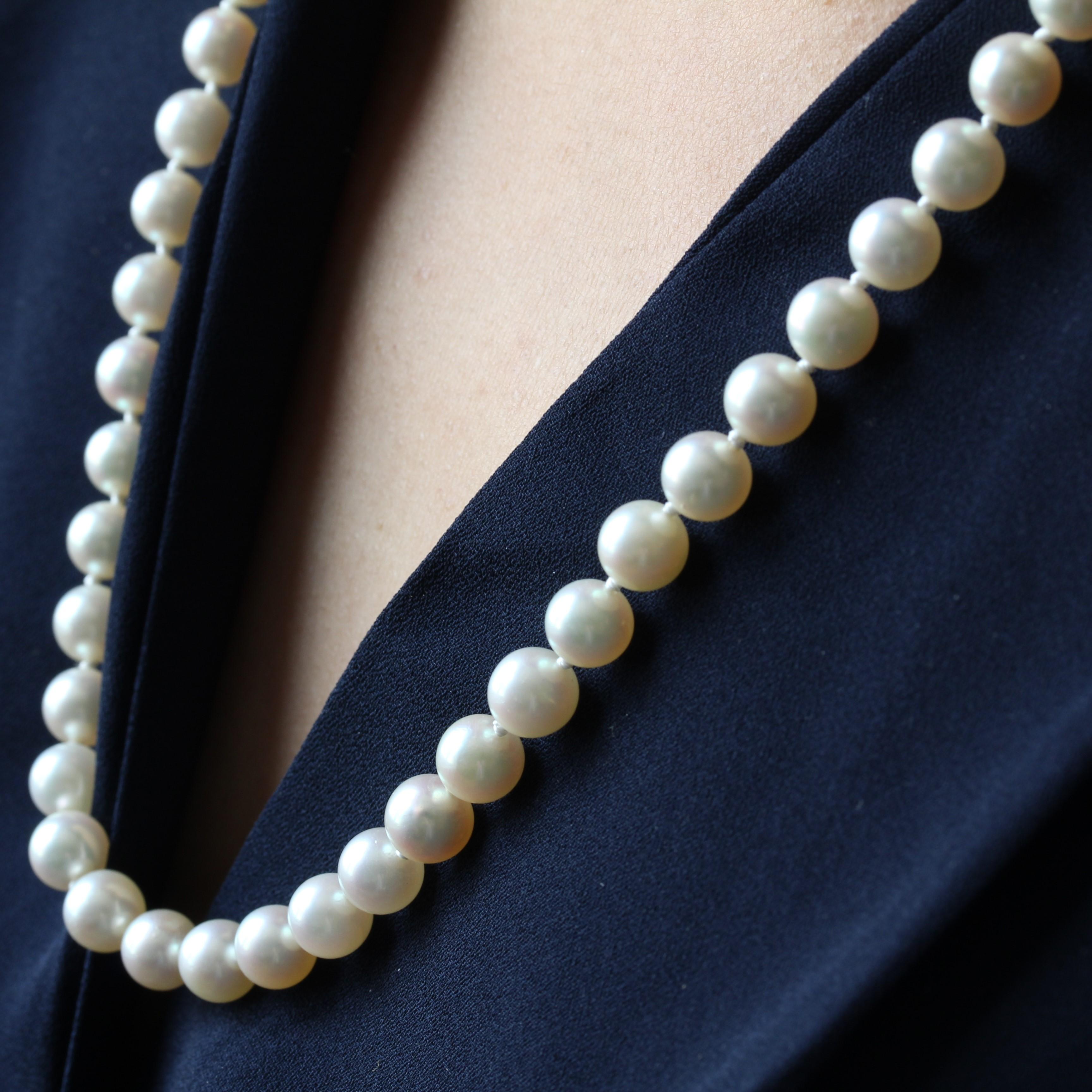 French 1950s Japanese Cultured Pearls Chocker Necklace Bon état - En vente à Poitiers, FR