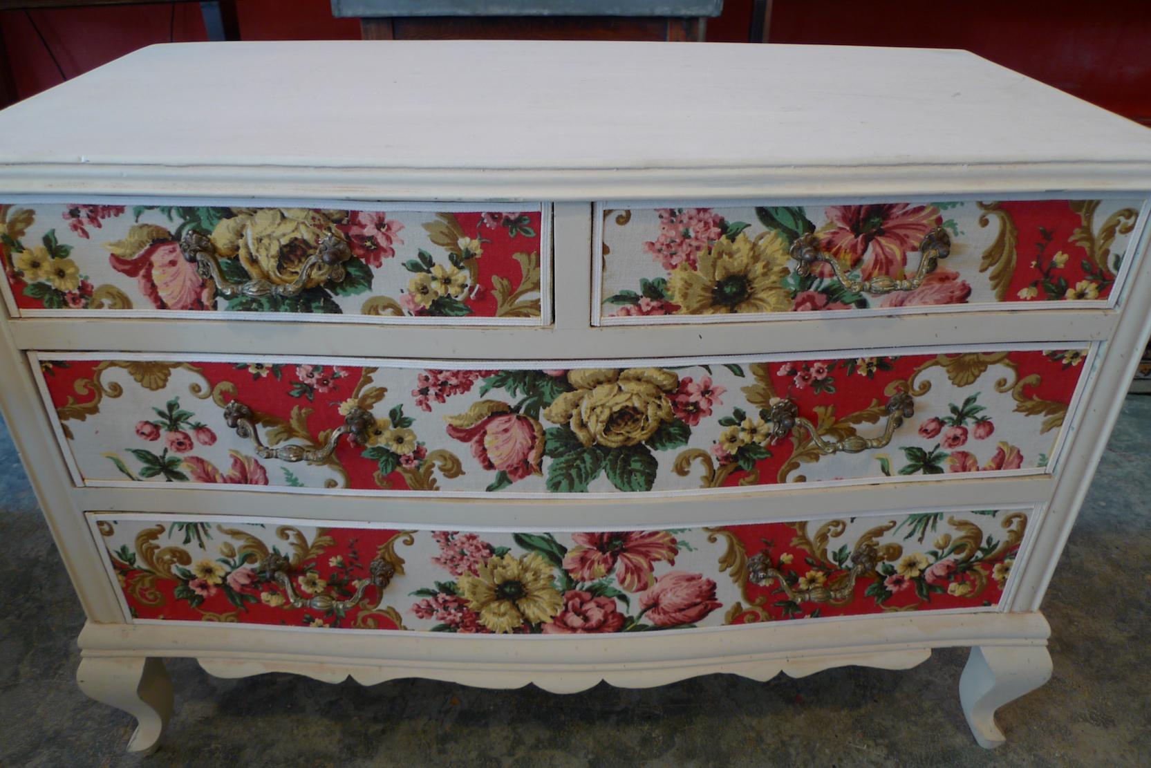 French 1950s Louis XV Style Painted Pine and Fabric Chest with 4 Drawers 13
