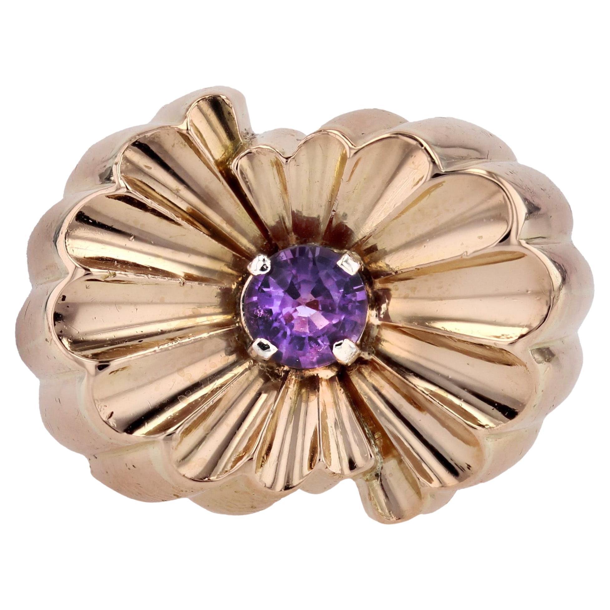 French 1950s Natural Purple Sapphire 18 Karat Yellow Gold Gadrooned Tank Ring For Sale