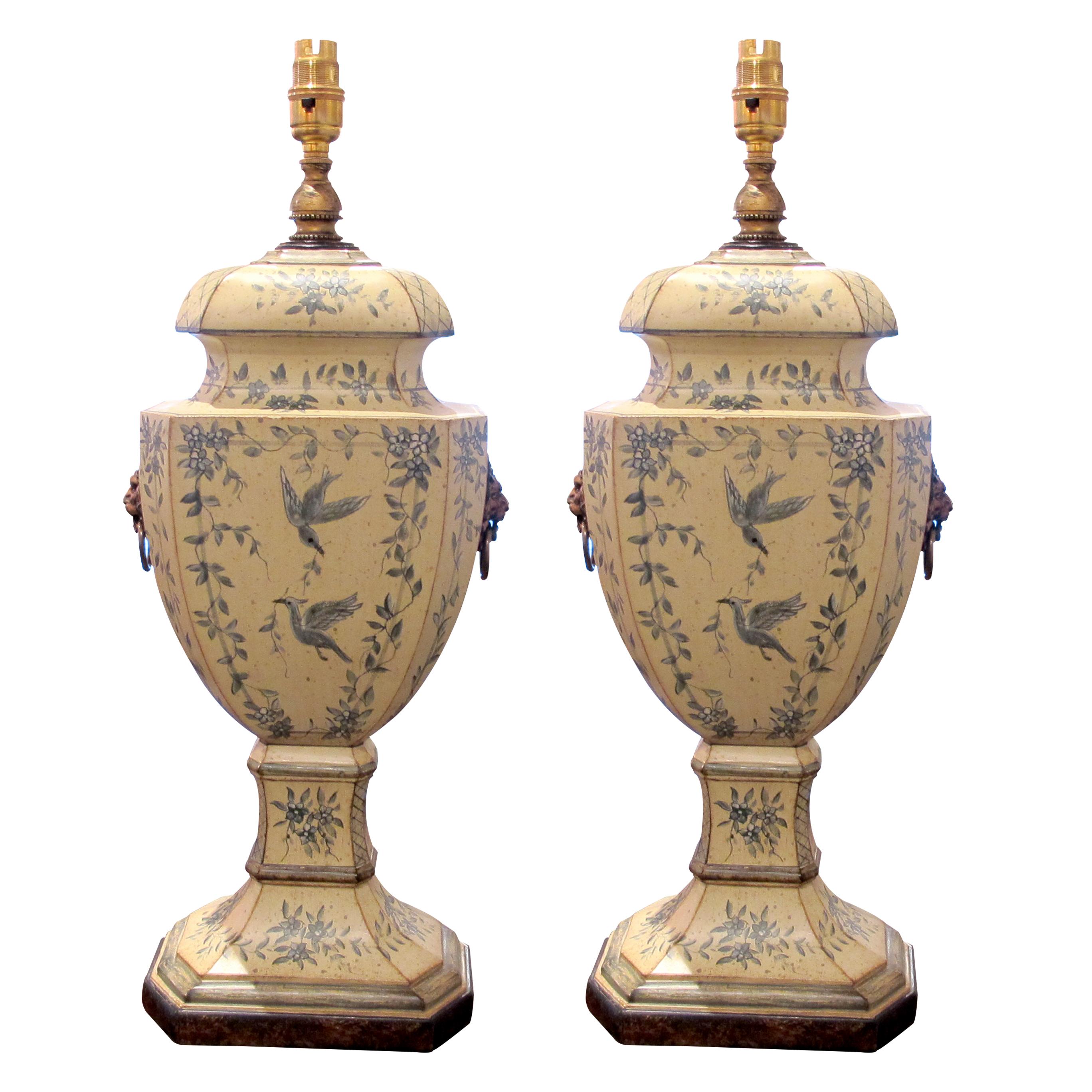 Mid-Century Modern French 1950s Pair of Hand-painted Toleware Table Lamps For Sale