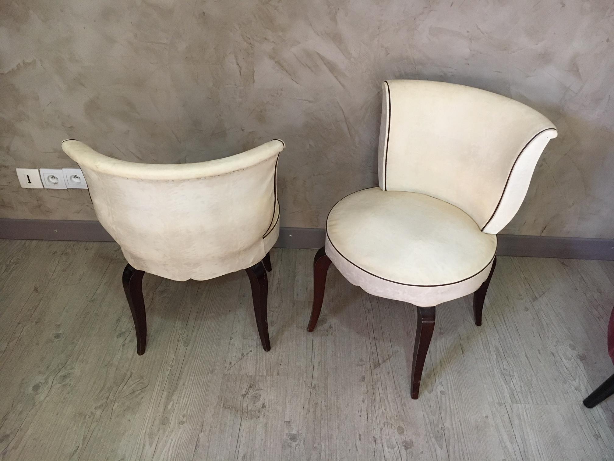 French 1950s Pair of Skai Armless Chairs In Good Condition In LEGNY, FR