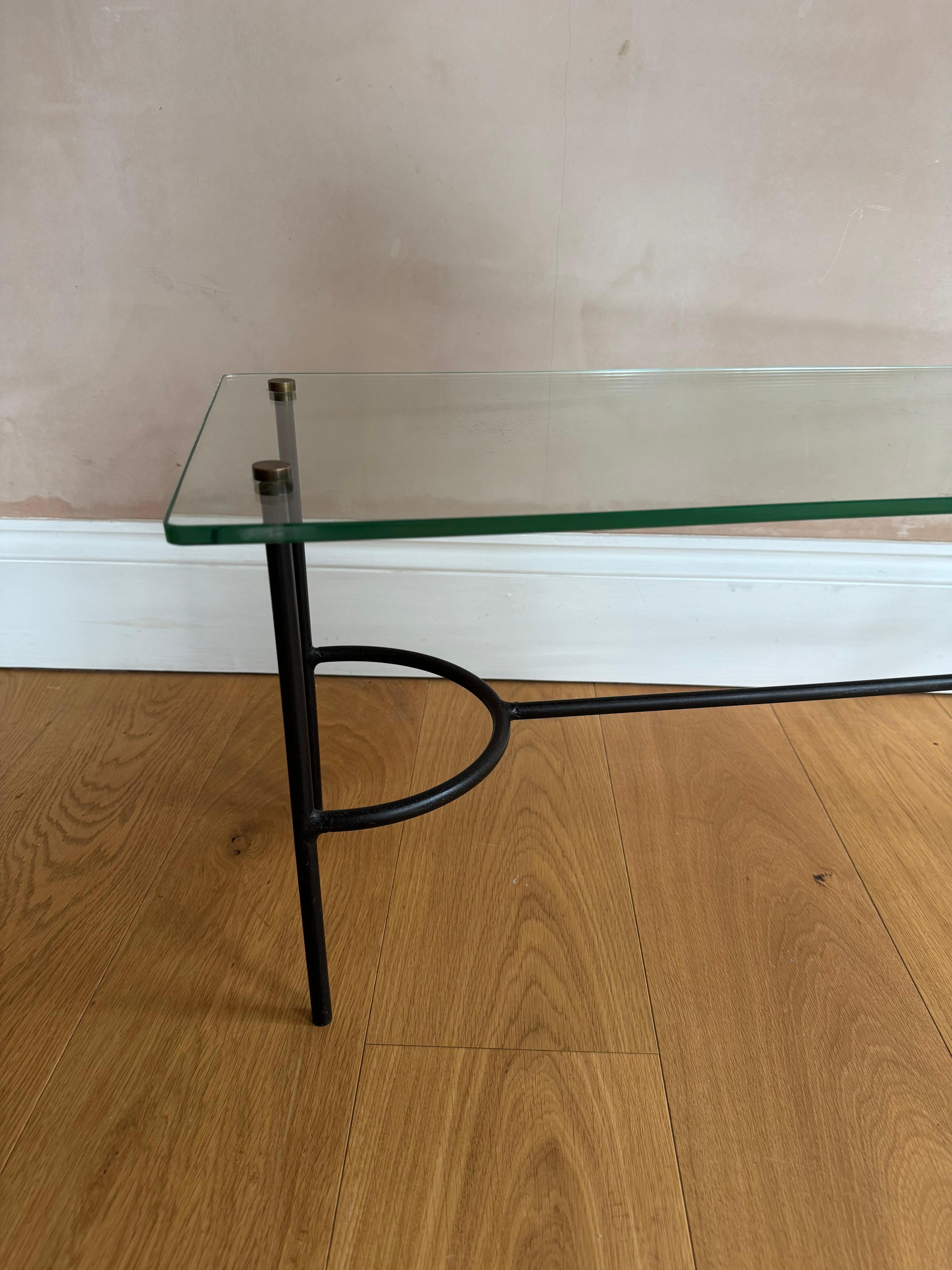 French 1950’s Pierre Guariche small coffee table Moderno de mediados de siglo en venta