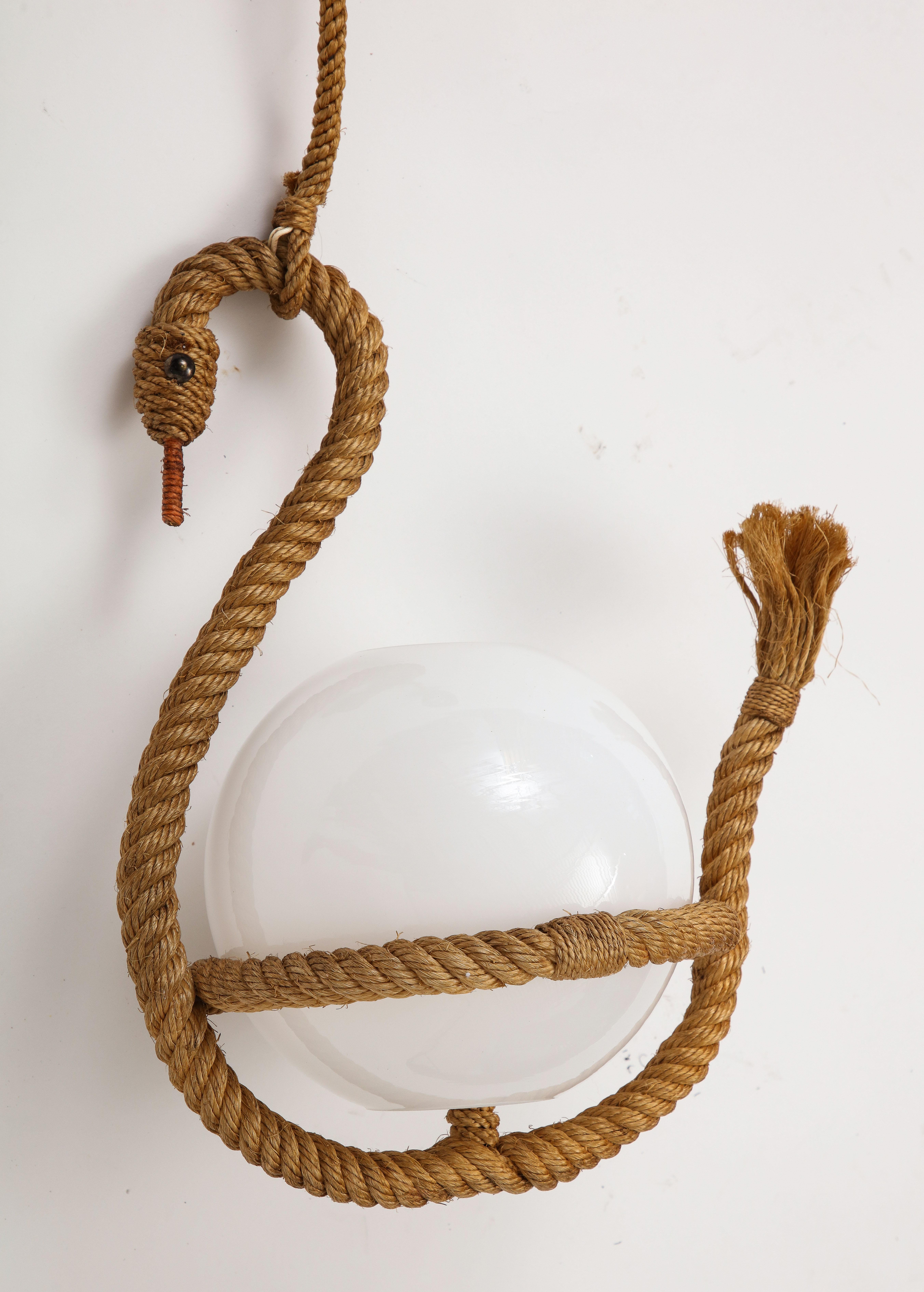 French 1950s Rope Pendant Light with Goose Motif For Sale 2
