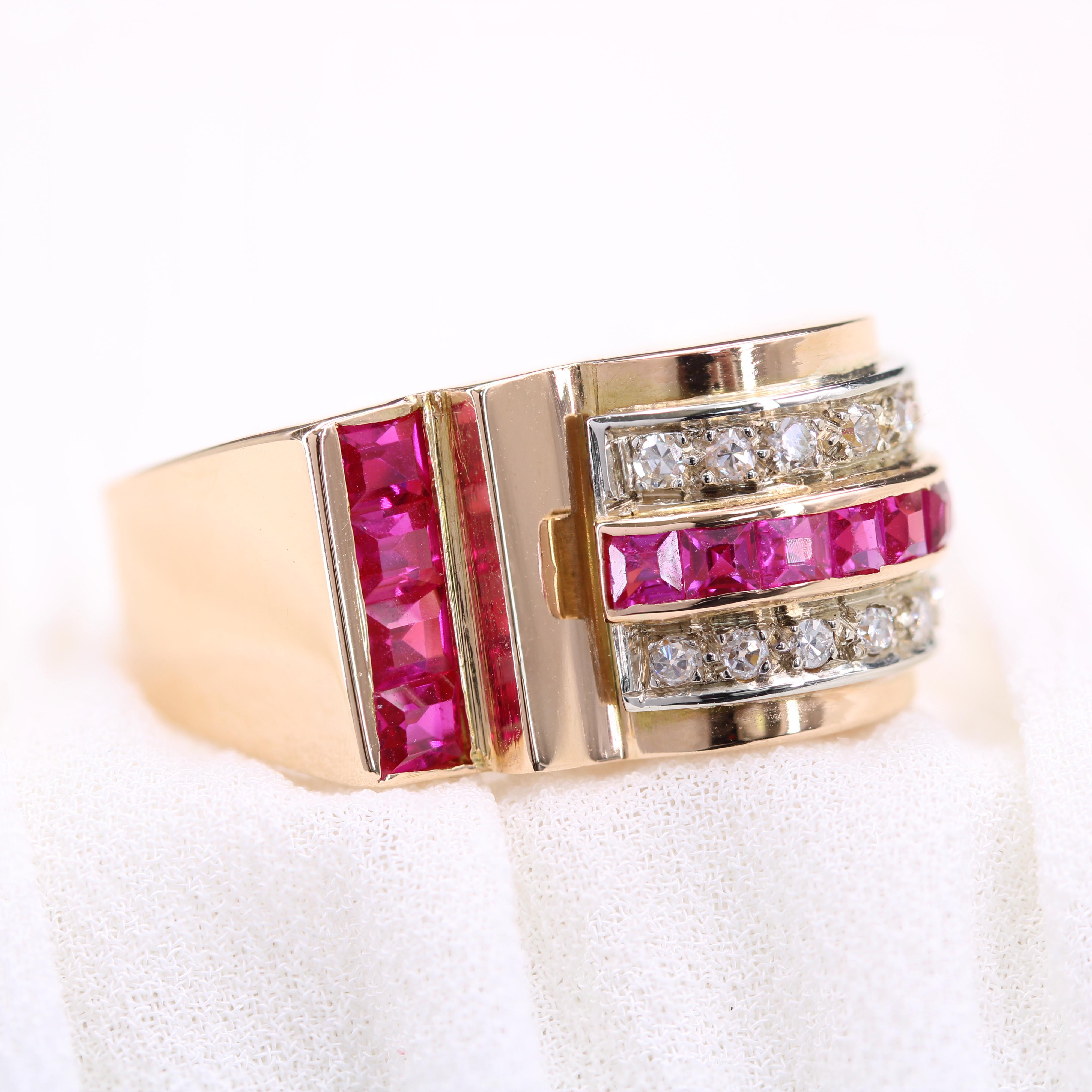 French 1950s Ruby Diamonds 18 Karat Rose Gold Asymmetrical Tank Ring For Sale 4