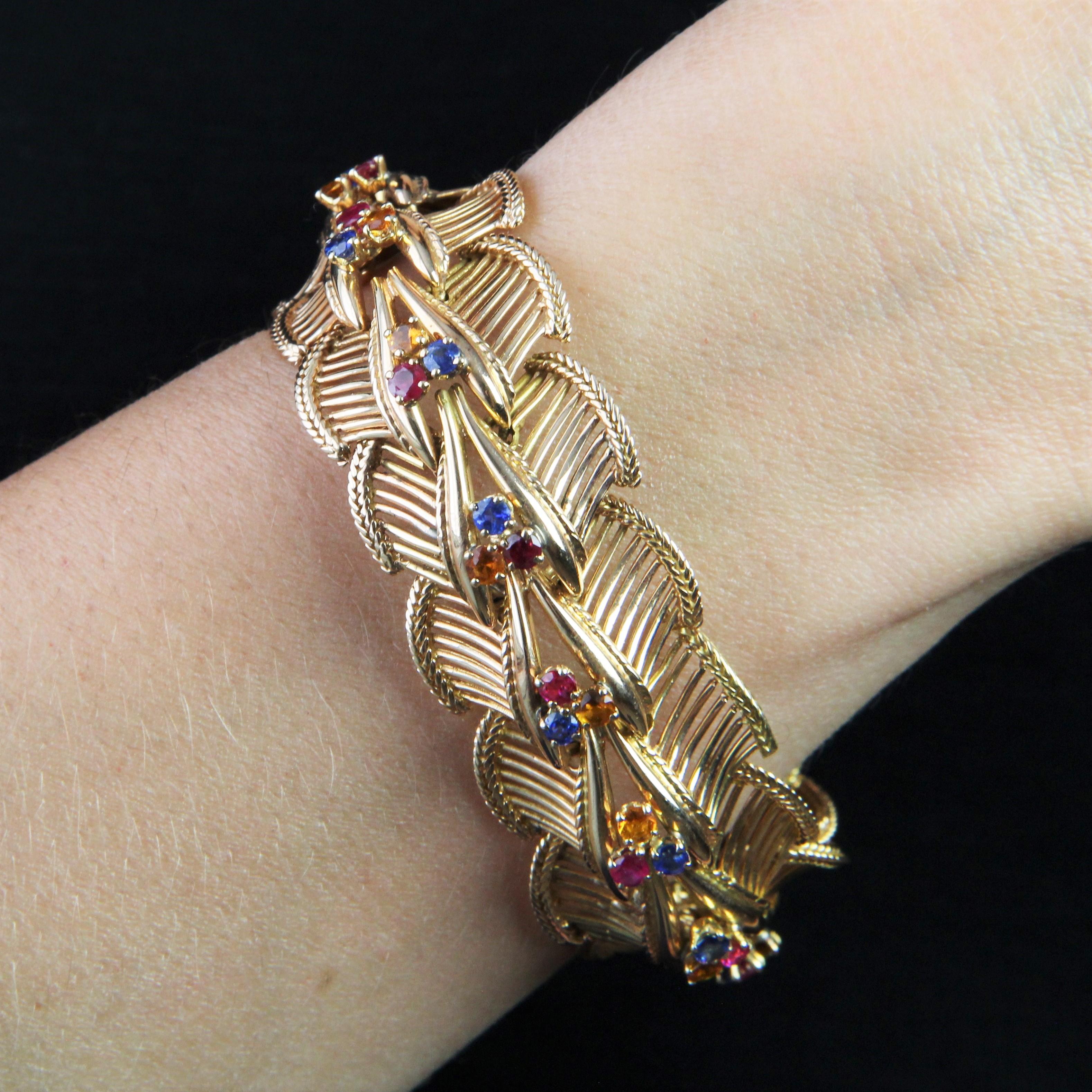 French, 1950s Sapphires Rubies Citrines 18 Karat Rose Gold Bracelet For Sale 6