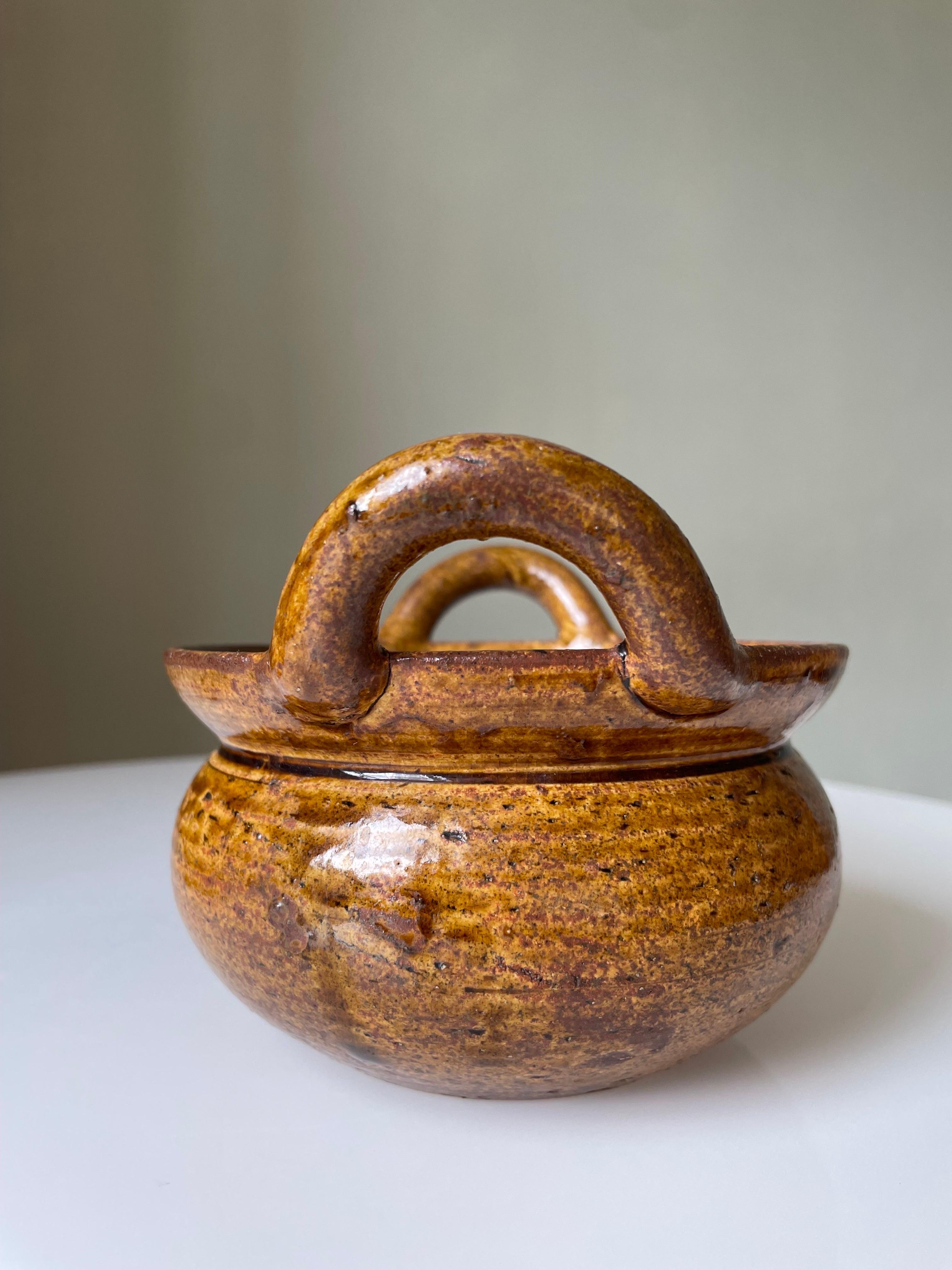Antique French Umber Glazed Lidded Bowl, 1920s In Good Condition For Sale In Copenhagen, DK