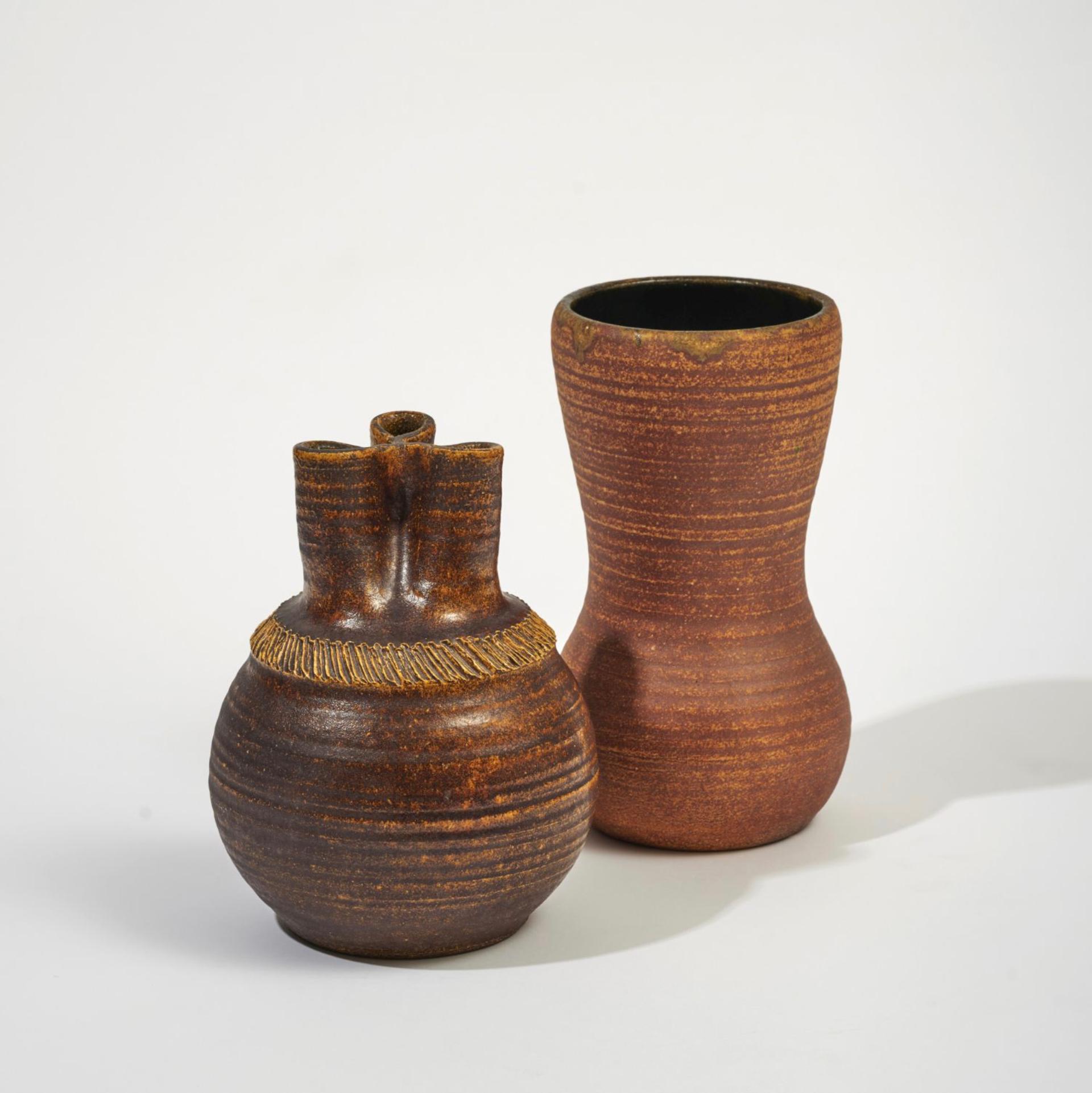 Français Vase français des années 1950 par Accolay Pottery en vente