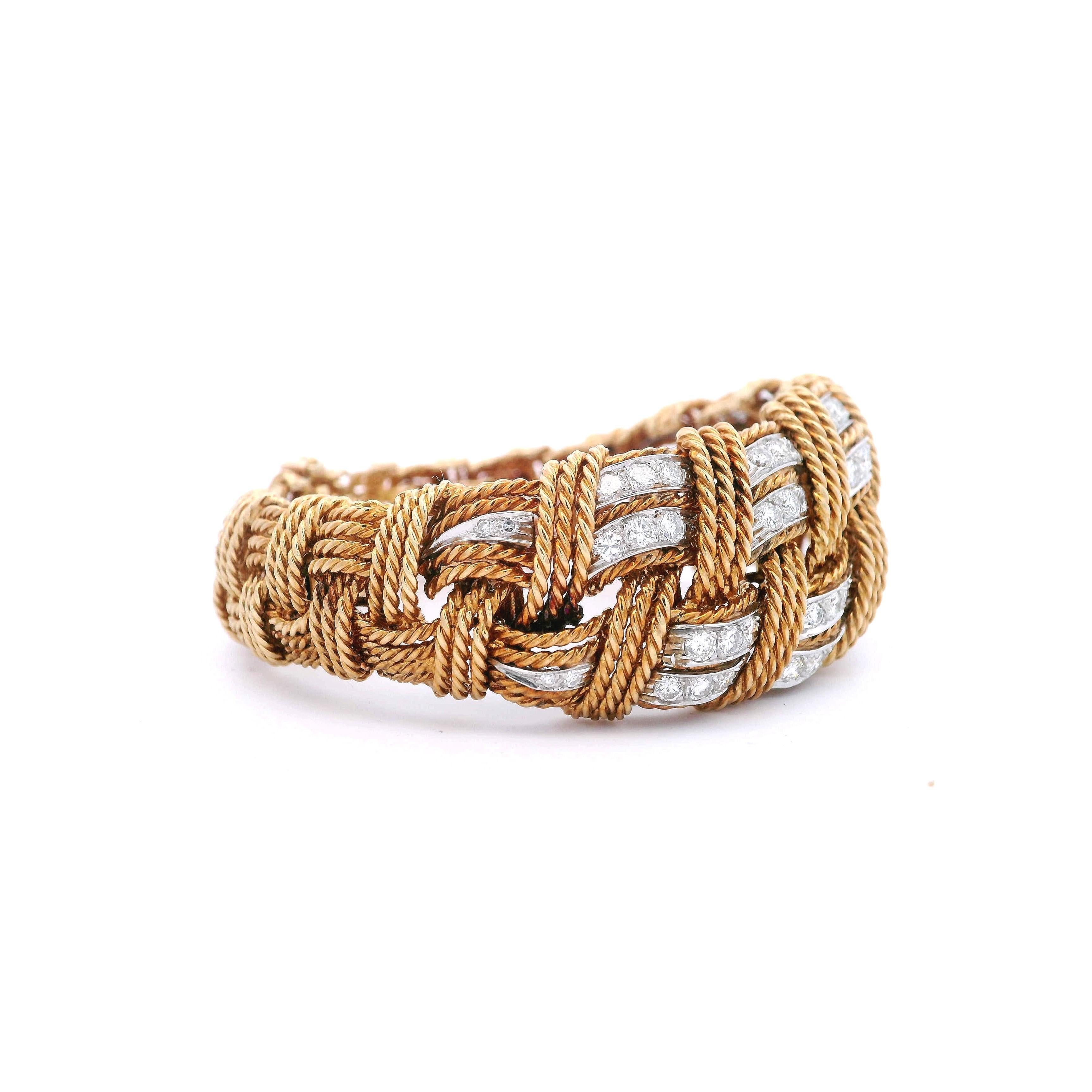 FRENCH 1960 Mid-Century Bracelet en or jaune 18kt avec 5.04 Cts en diamants en vente 3