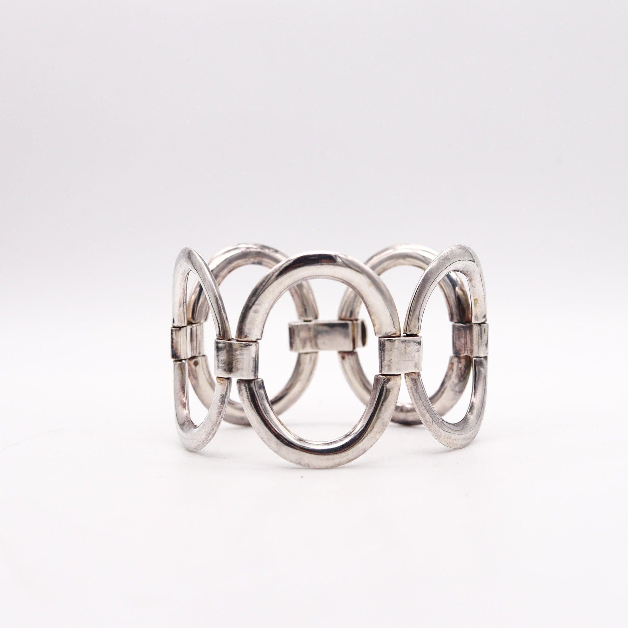 FRENCH 1960 Paris Modernist Oval Links Bracelet In Solid .800 Sterling Silver In Excellent Condition In Miami, FL