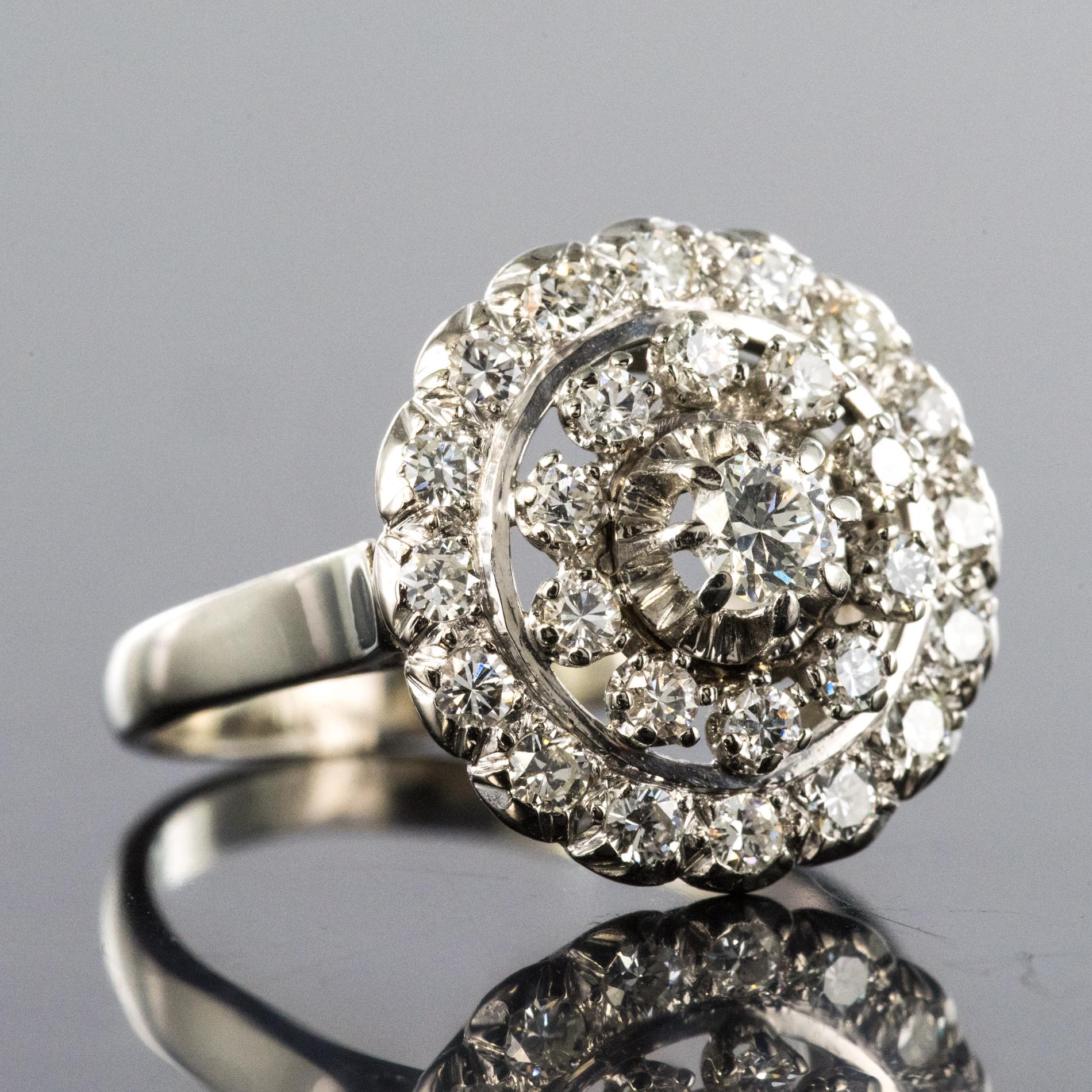 Franzsischer runder Ring aus 18 Karat Weigold mit 0,85 Karat Diamanten, 1960er Jahre (Brillantschliff)