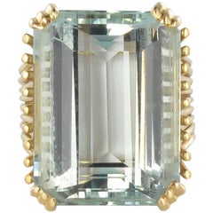 French 1960s 18 Carats Aquamarine Yellow Gold Ring