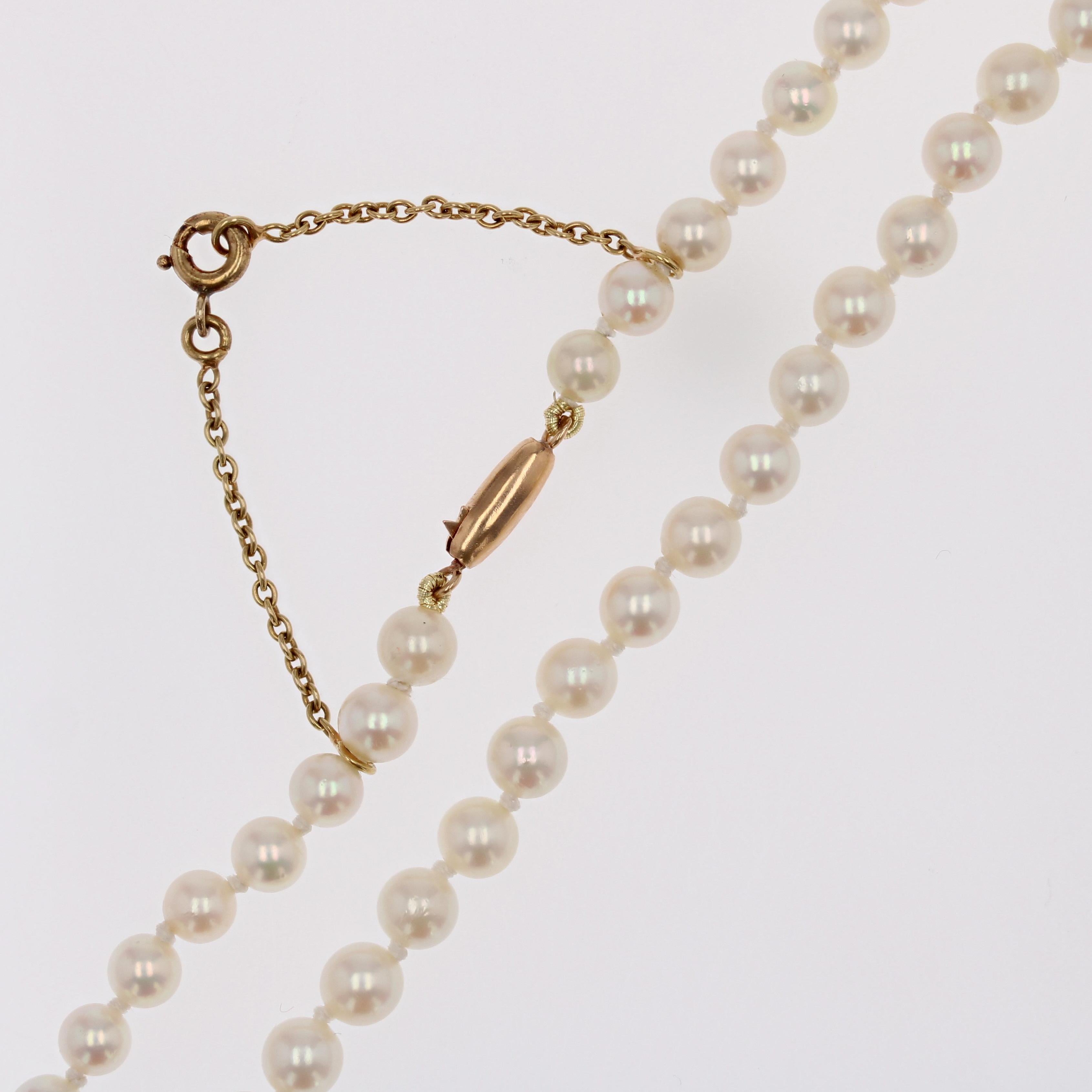 French 1960s 18 Karat Rose Gold Clasp Cultured Pearl Choker Necklace For Sale 5