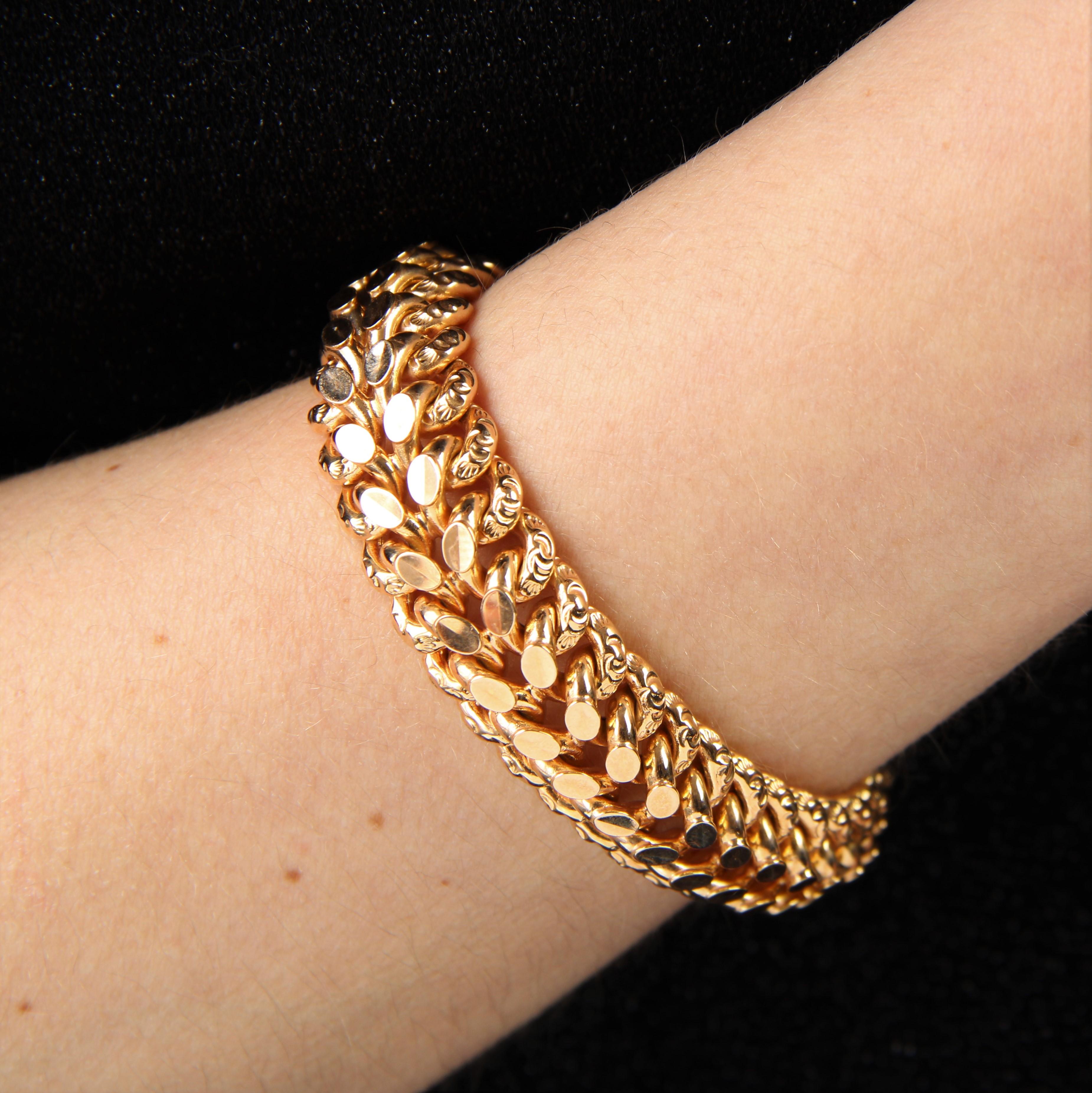 Pulsera francesa de los años 60 en oro rosa de 18 quilates en venta 1