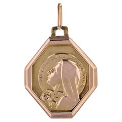 Französischer Saint Therese-Medaille-Anhänger aus 18 Karat Roségold, 1960er Jahre