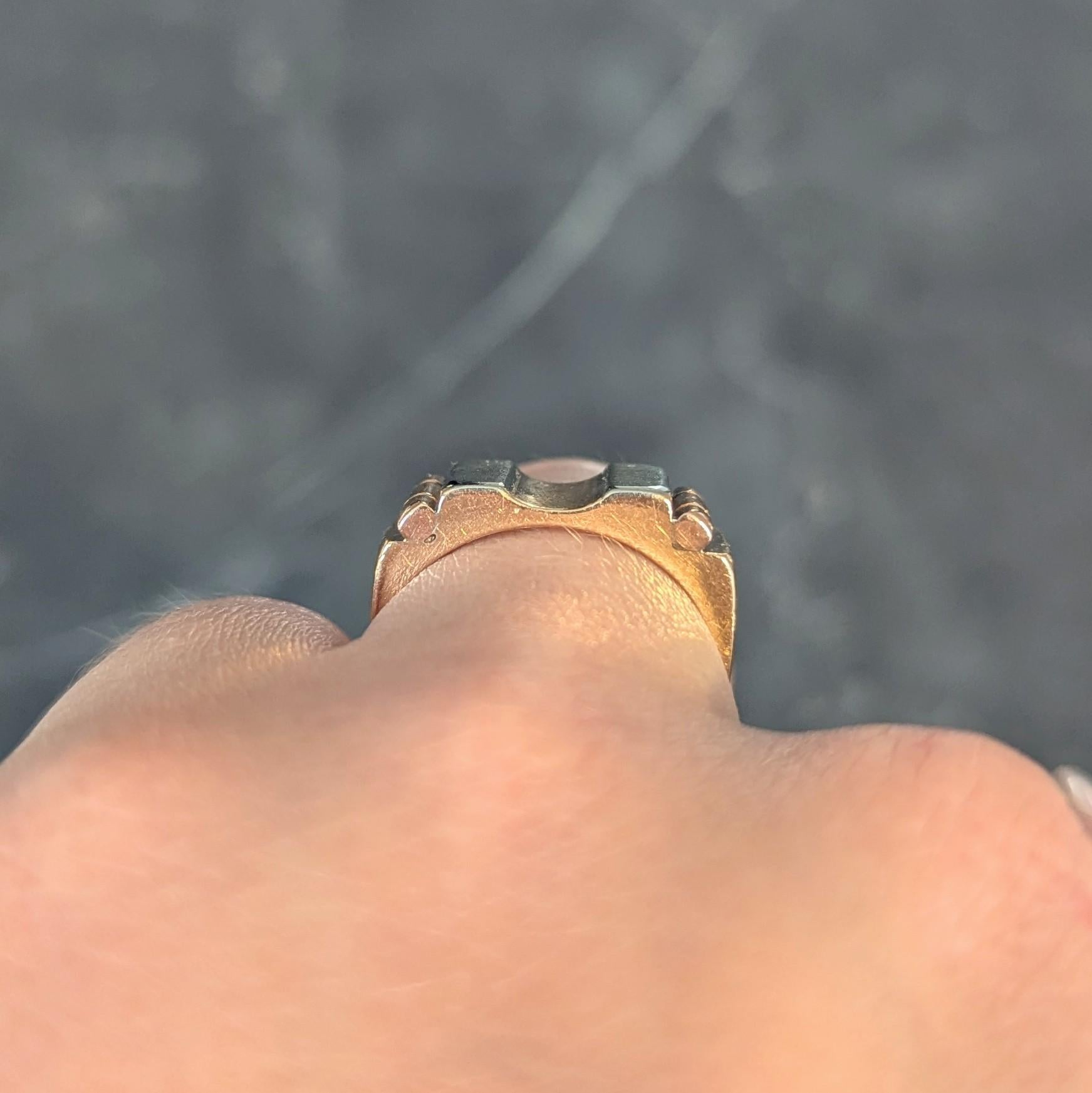 Anello industriale francese degli anni '60 in oro tricolore a 18 carati in vendita 8