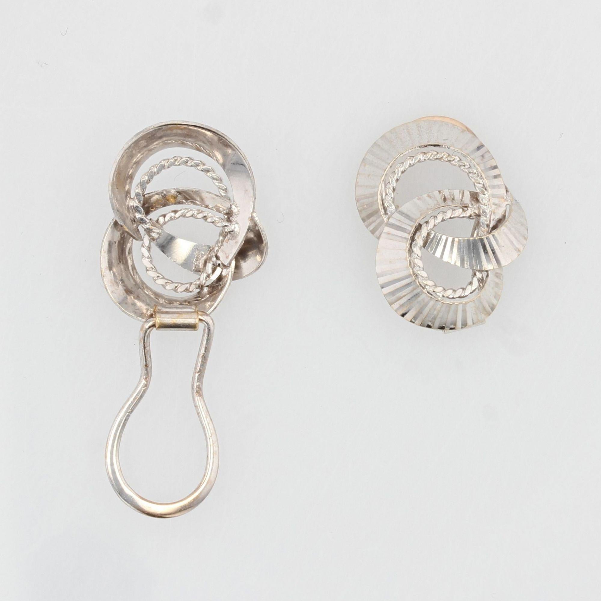 Französische 1960er Jahre 18 Karat Weißgold Clip-Ohrringe Damen im Angebot