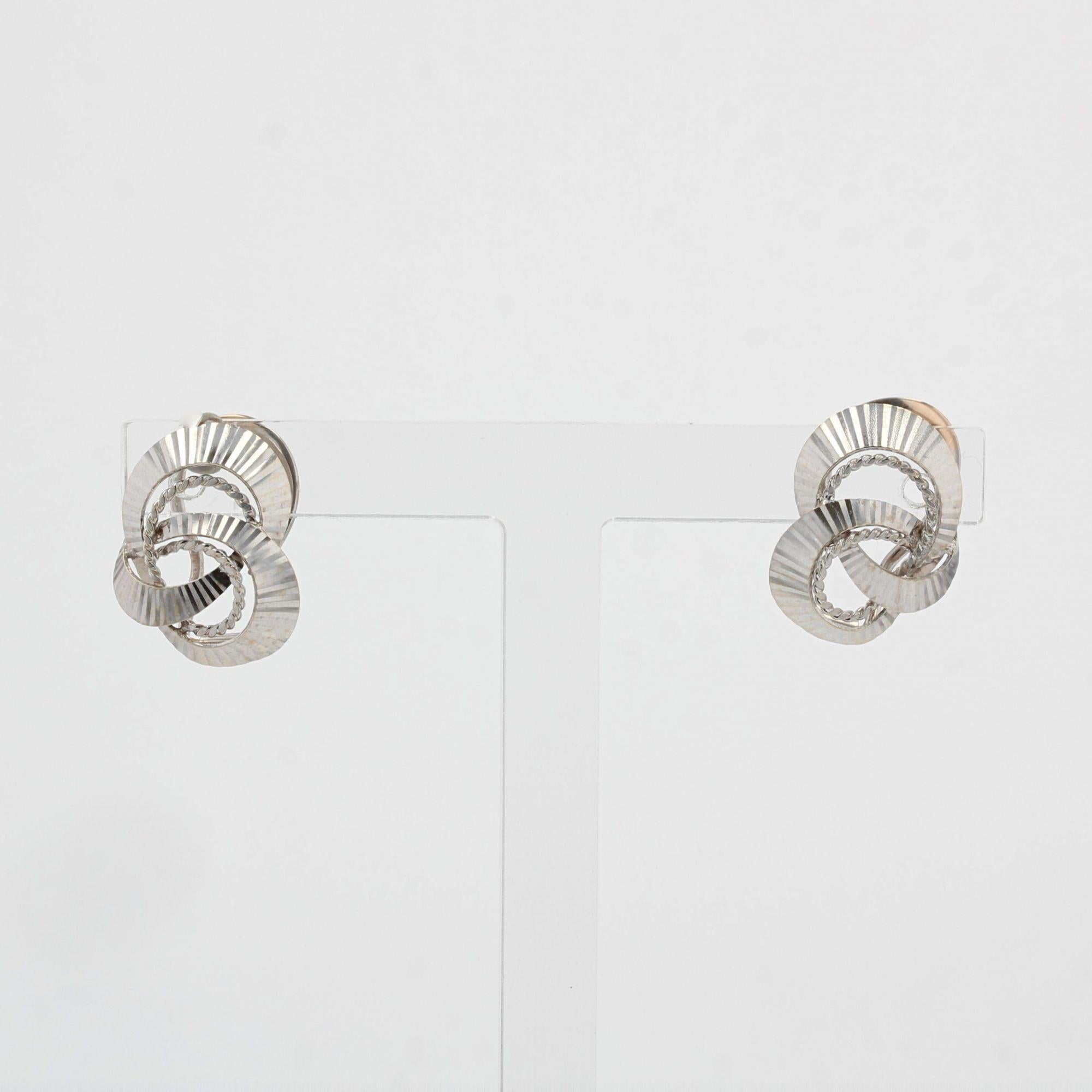 French 1960s 18 Karat White Gold Clip Earrings In Good Condition For Sale In Poitiers, FR