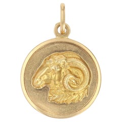 Retro French 1960s 18 Karat Yellow Gold Aries Medal