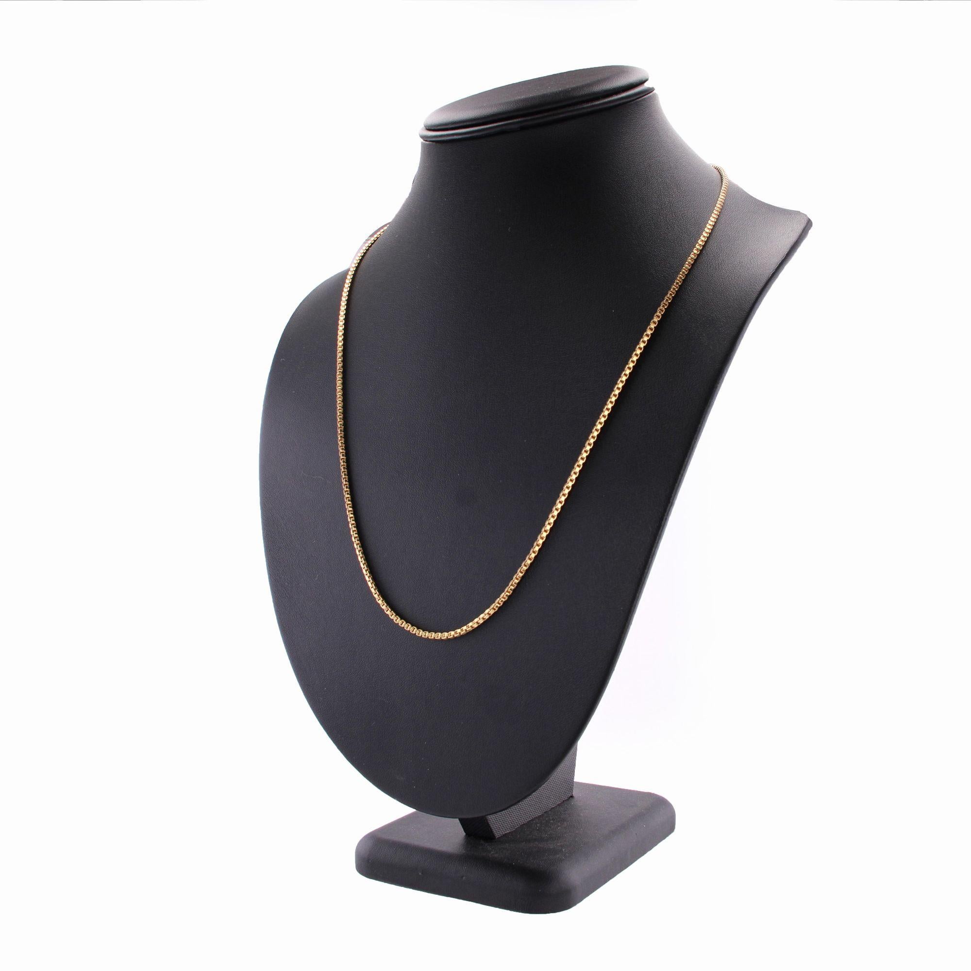 French 1960s 18 Karat Yellow Gold Cube Mesh Chain Necklace 3