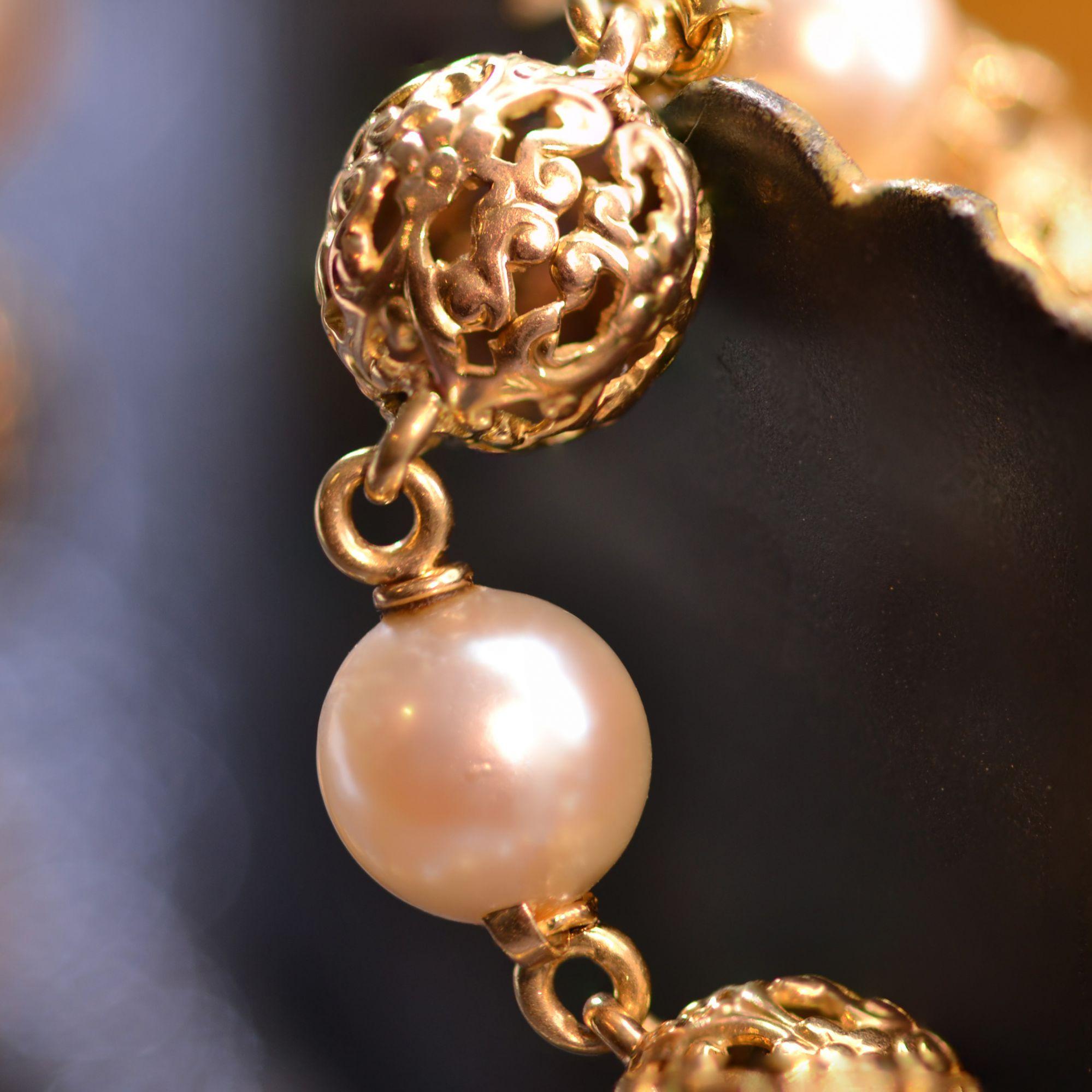 Collana convertibile di perle coltivate in oro giallo 18 carati francese degli anni '60 in vendita 14